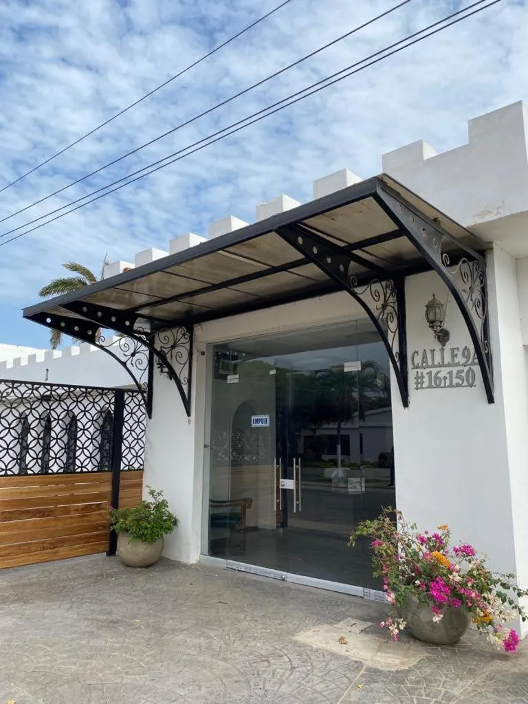 Facade/entrance in Hotel Castillo del Mar