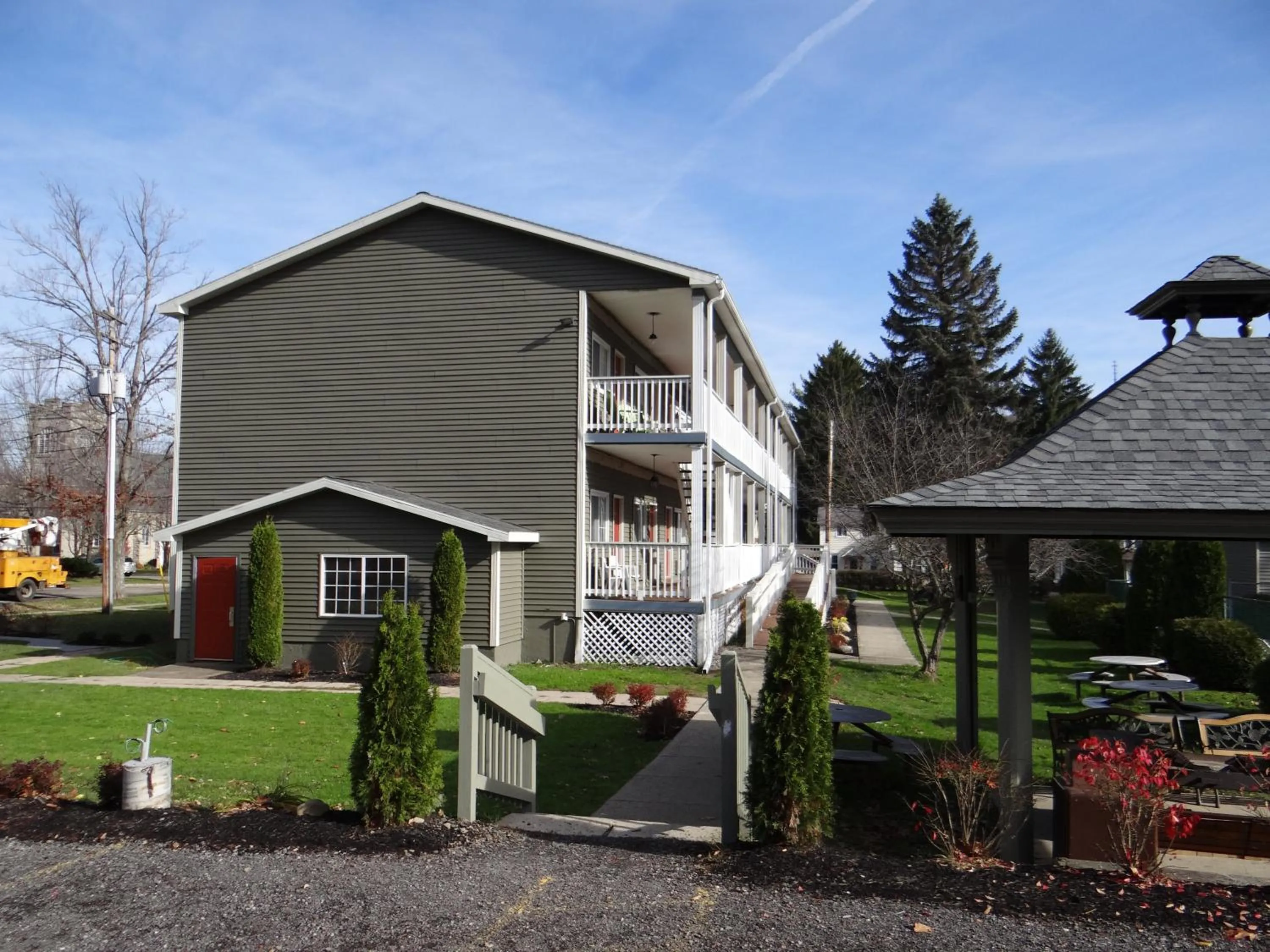 Facade/entrance in Edelweiss Ski Lodge