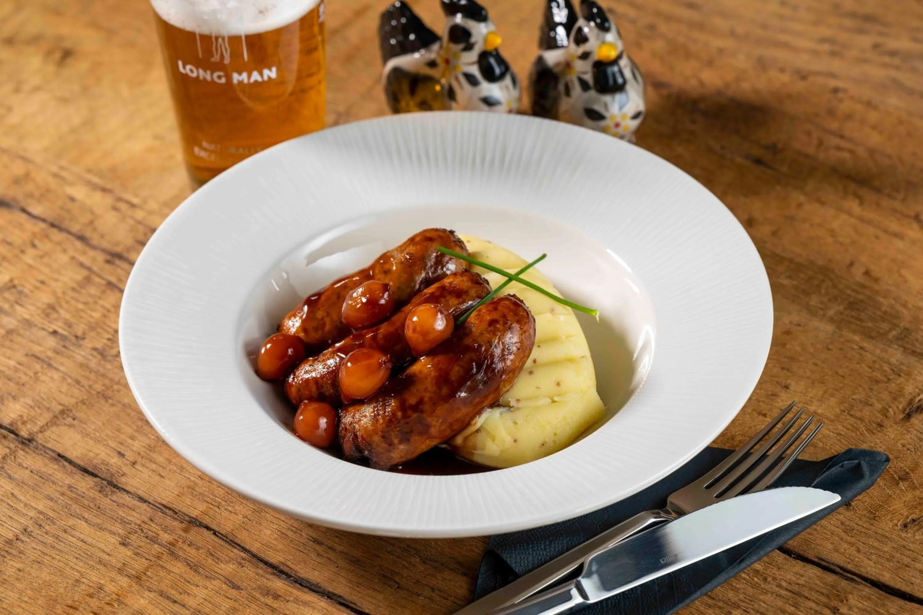 Restaurant/places to eat in Long Man Inn