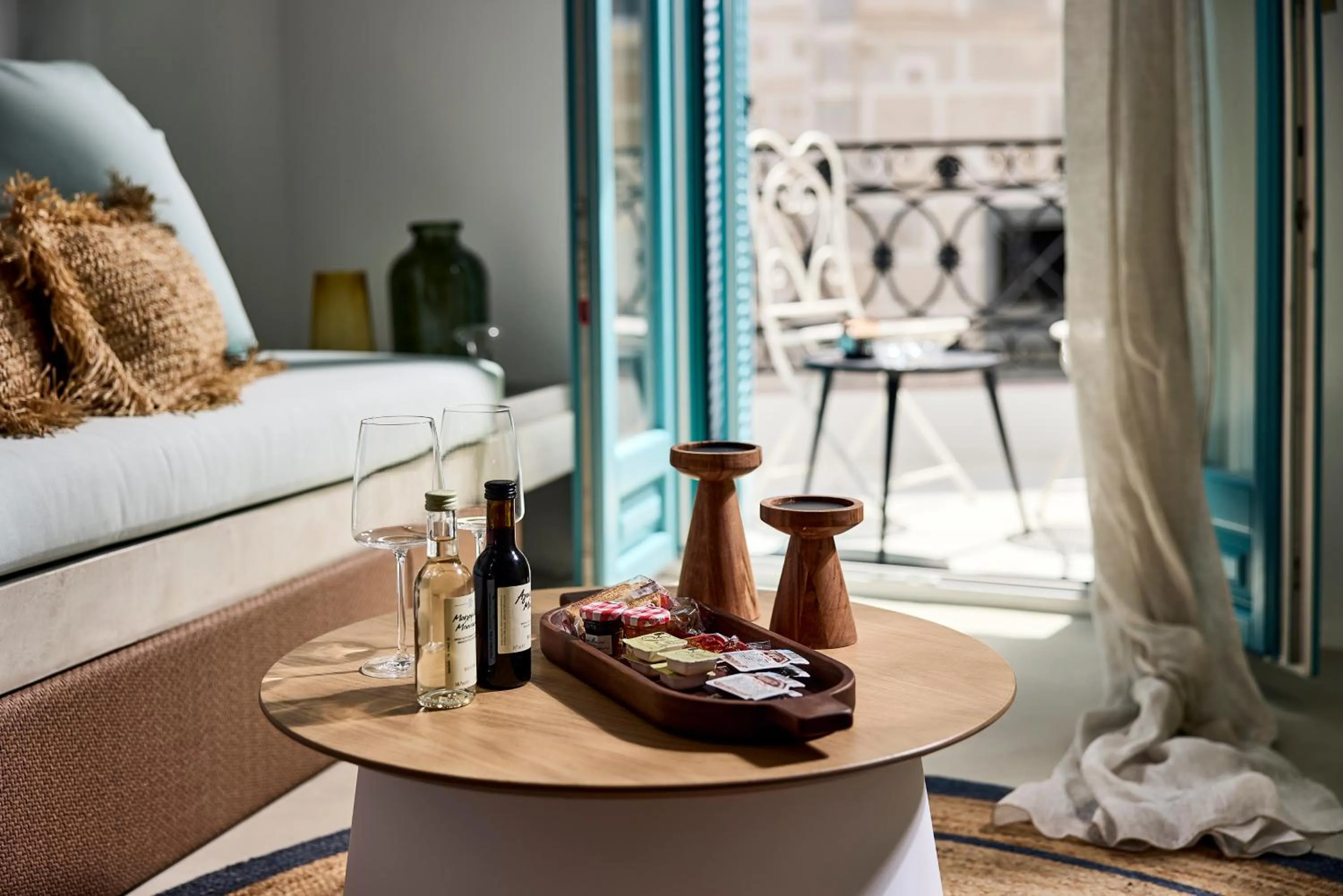 Seating area in Syroc Maison