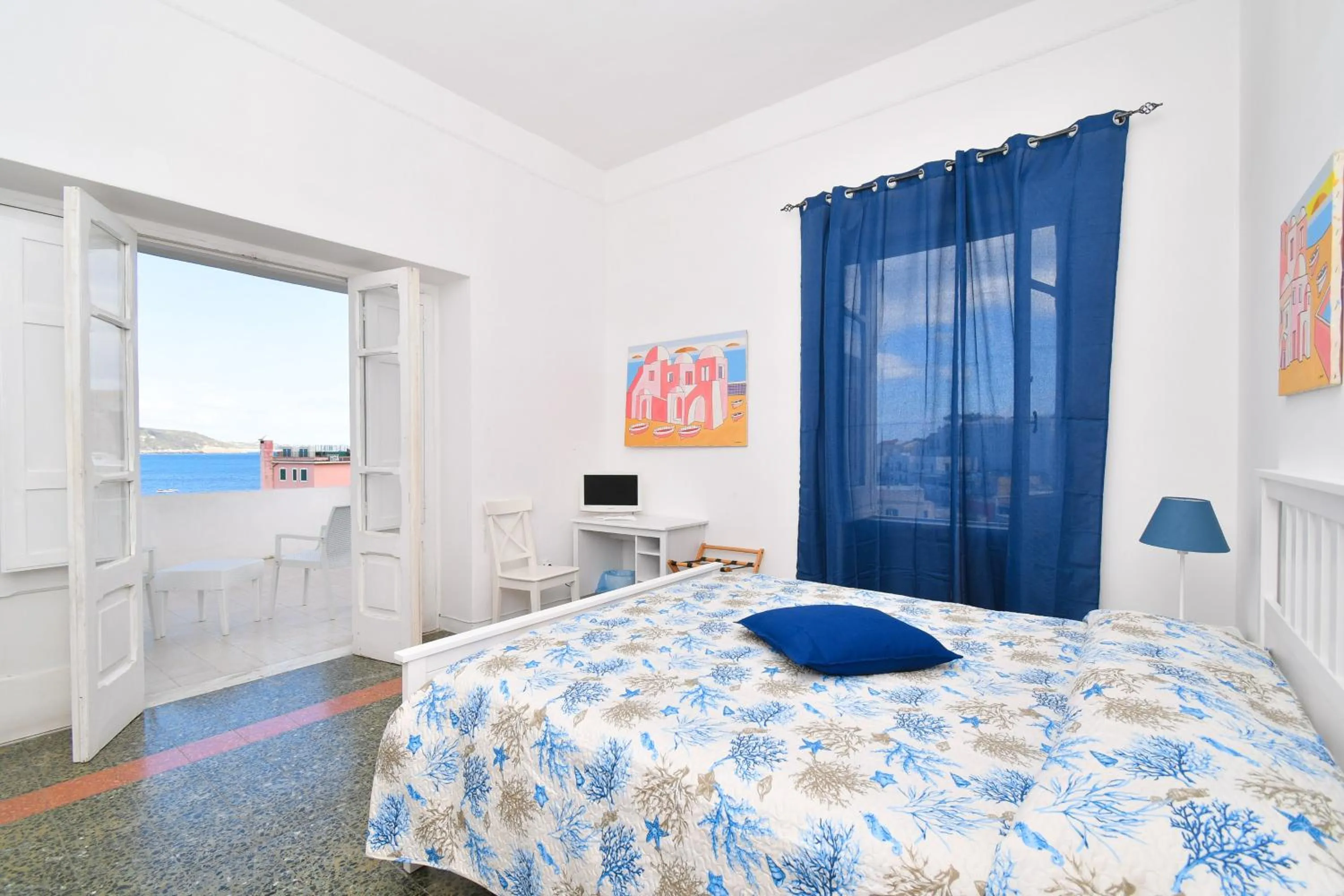 Bedroom in Villa Panoramica - Ischia Ponte