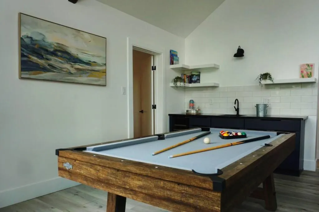 Amazing New House - Waterfront Getaway + Boat Dock