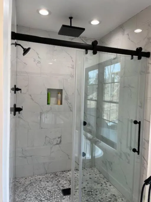 Amazing New House - Waterfront Getaway + Boat Dock