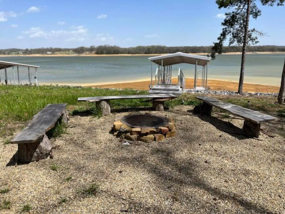 Amazing New House - Waterfront Getaway + Boat Dock
