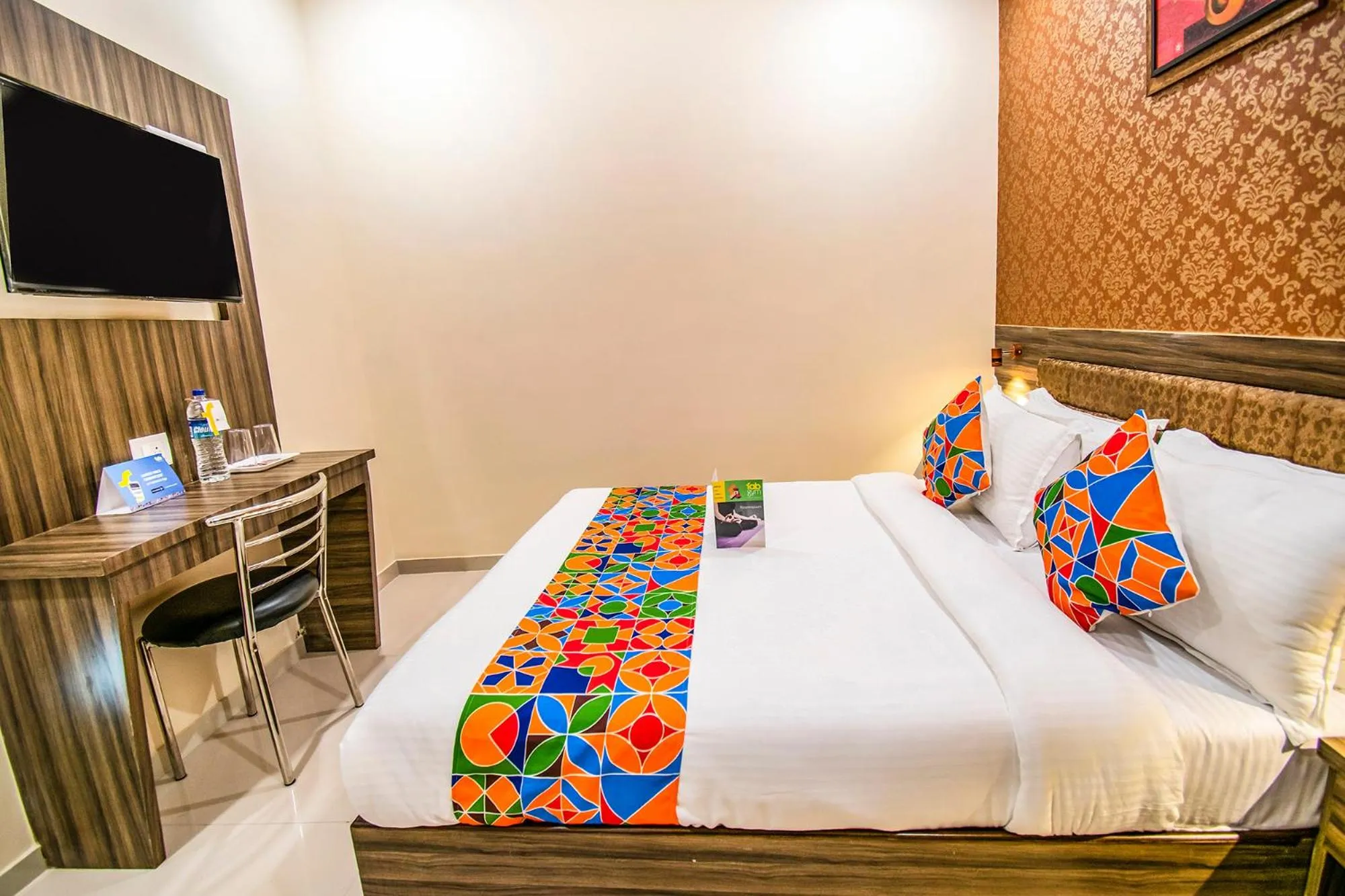 Bed in FabExpress Orange Suites - Nr Mumbai International Airport