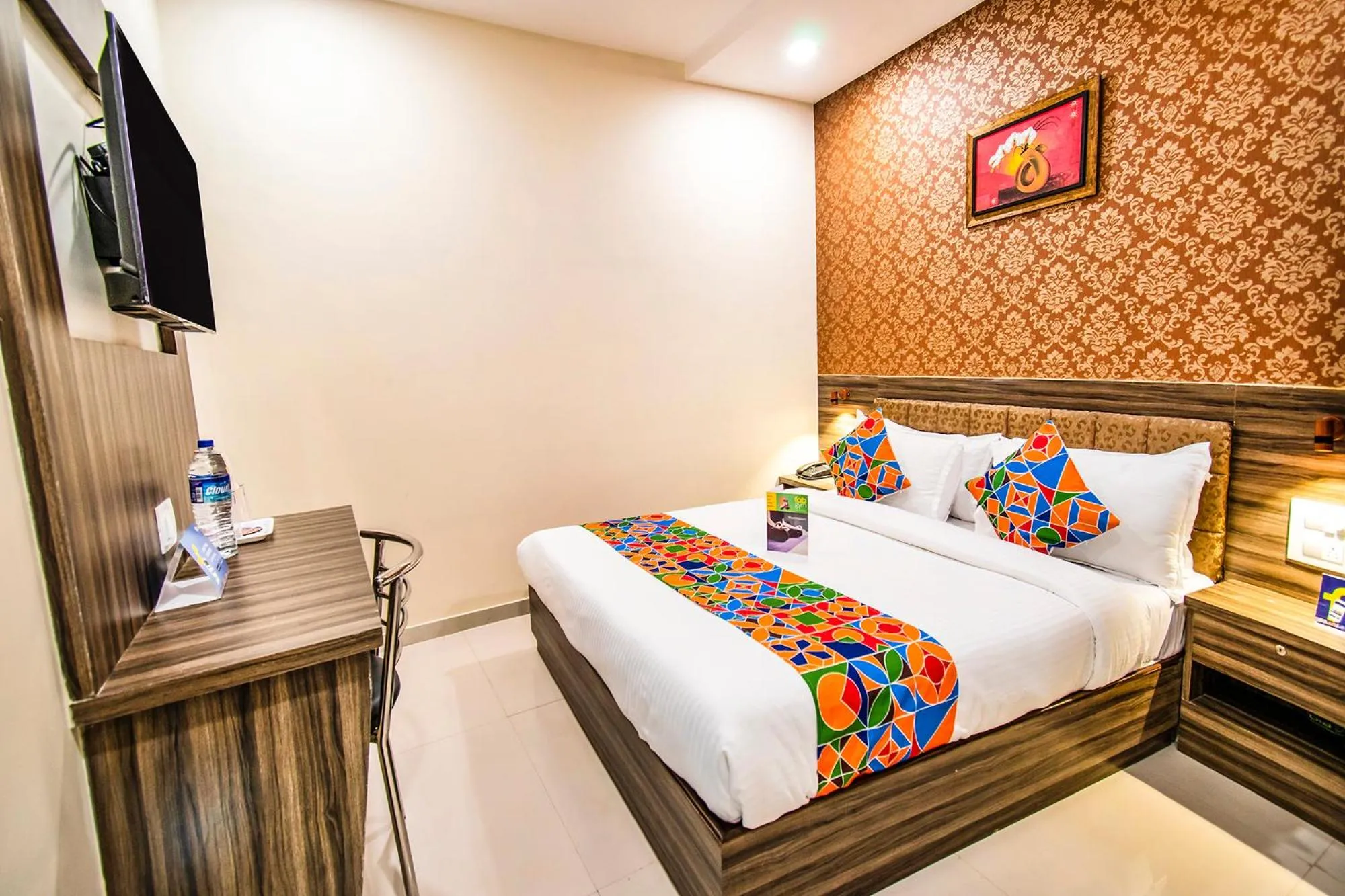 Bed in FabExpress Orange Suites - Nr Mumbai International Airport