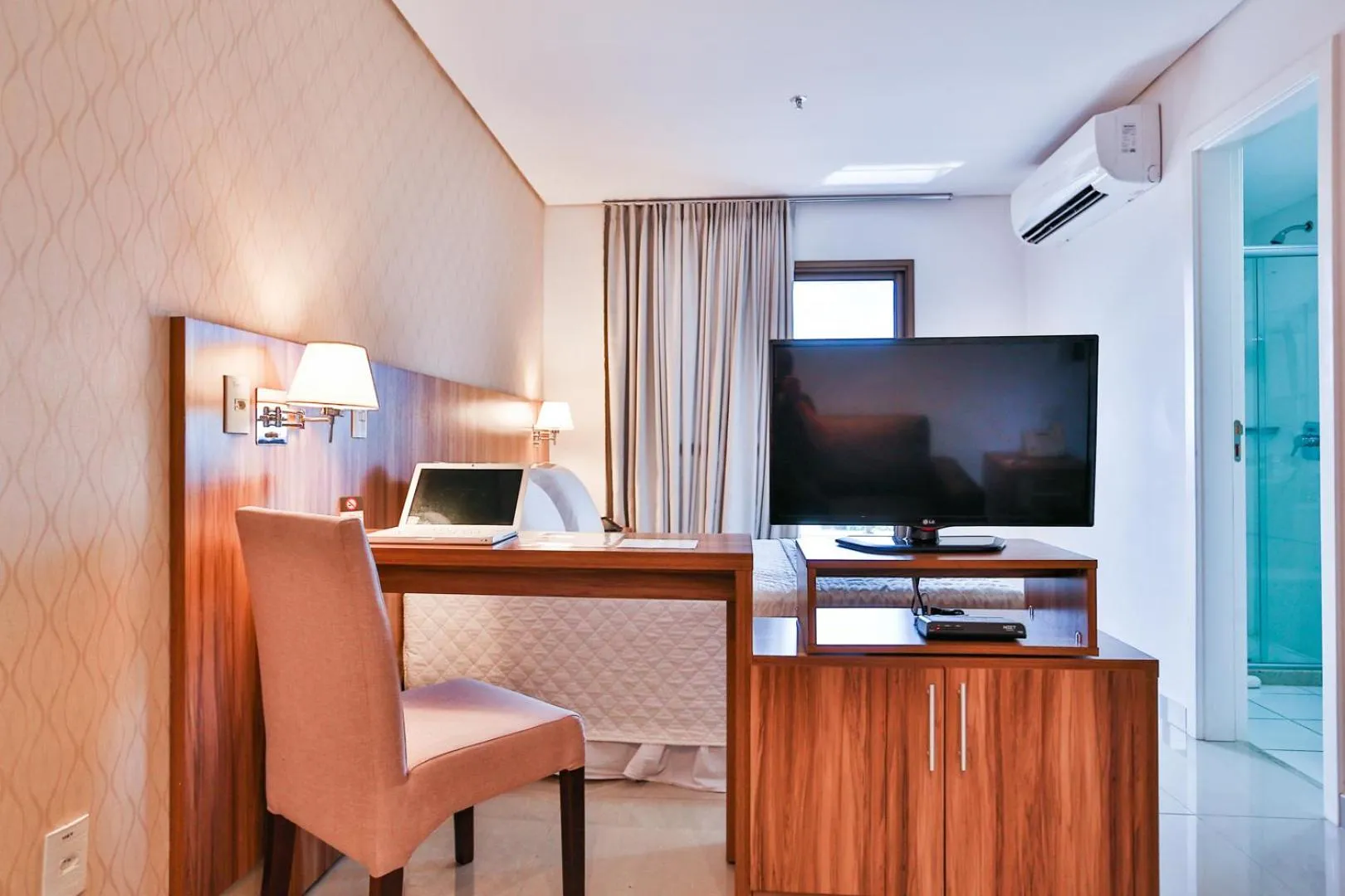 MG Flats & Residence