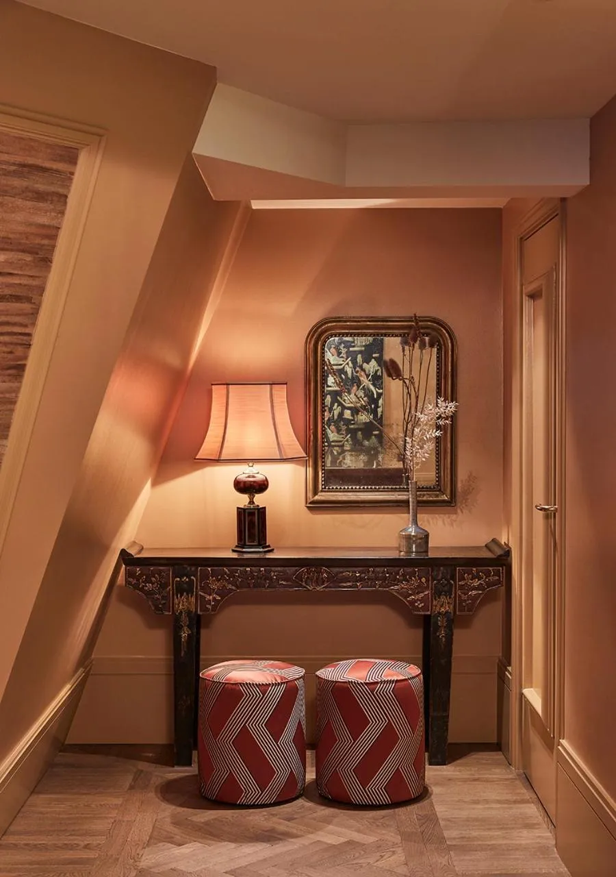 Decorative detail in De L’Europe Amsterdam – The Leading Hotels of the World