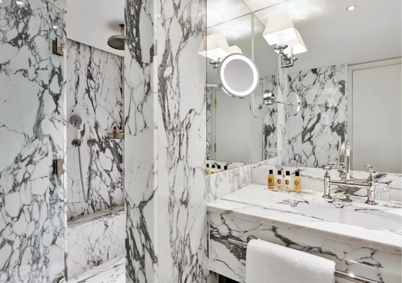 Bathroom in De L’Europe Amsterdam – The Leading Hotels of the World