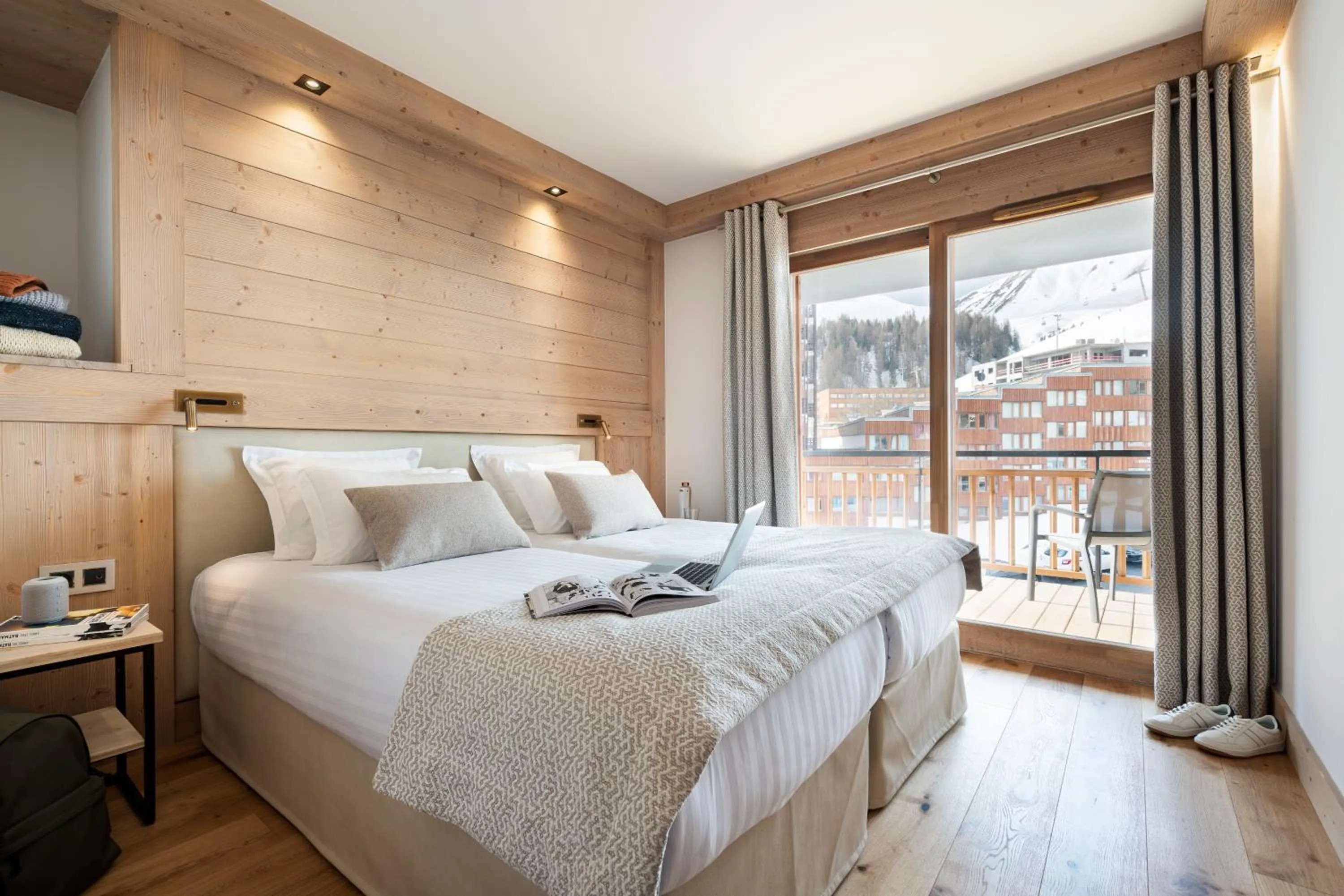 Bed in MGM Hôtels & Résidences - Résidence Manaka