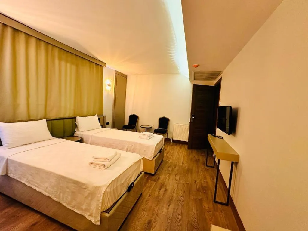 Photo of the whole room, Bed in Nice Royal Cıty