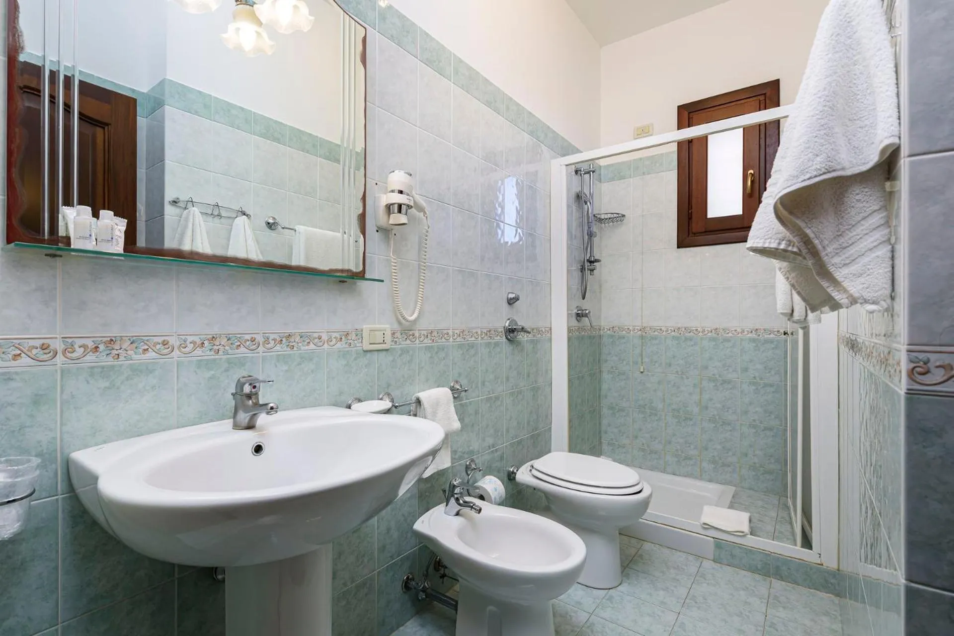 Bathroom in Araba Fenice Hotel