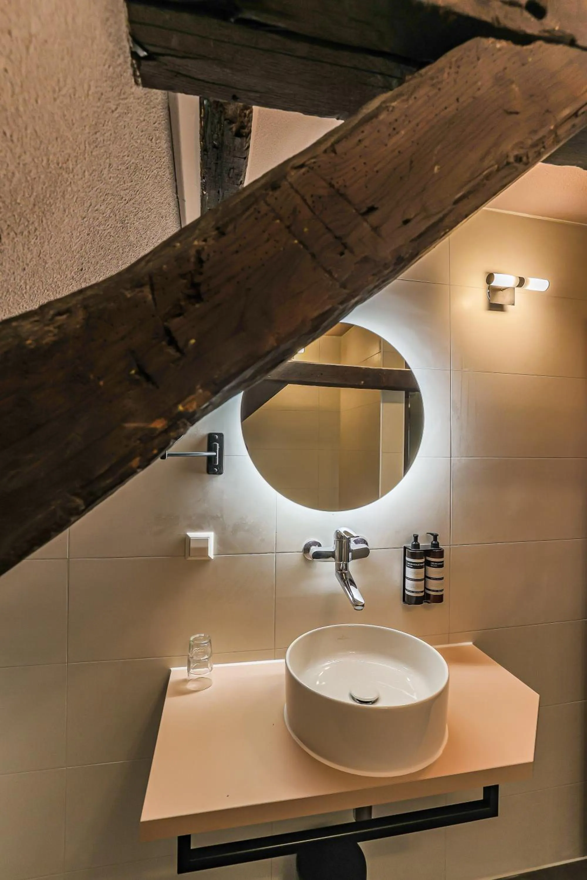 Bathroom in Hotel Halbert