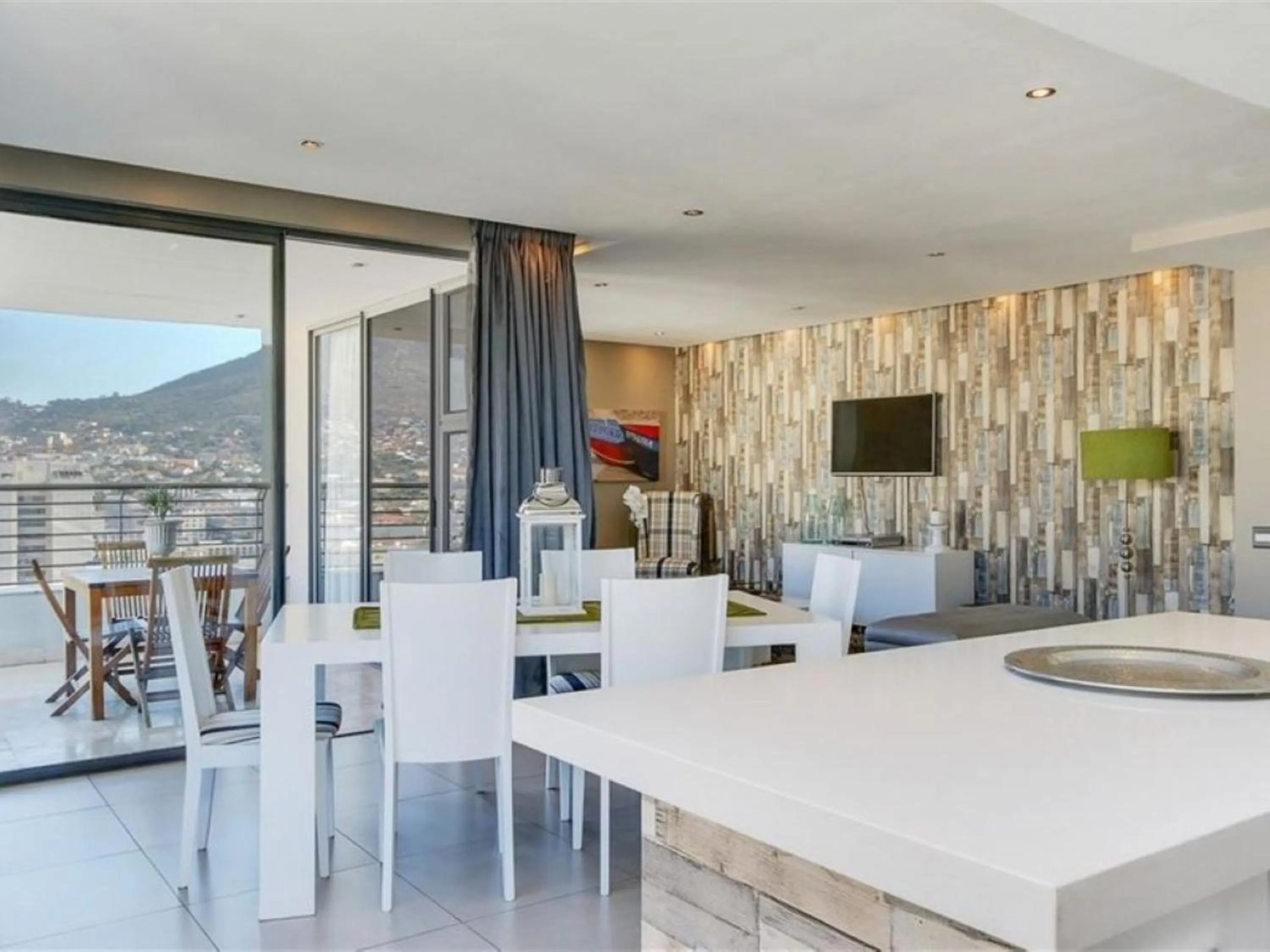 Dining area in Mandela Rhodes Place