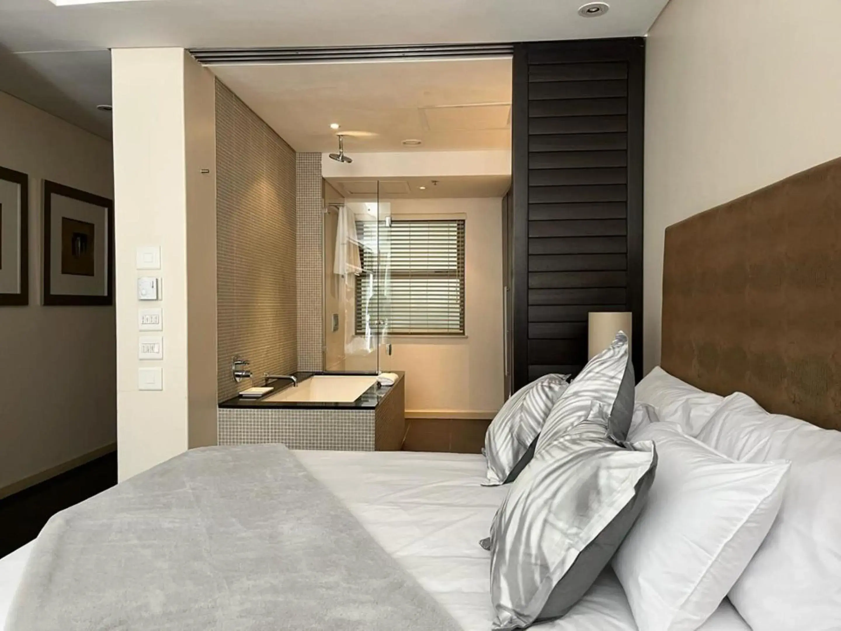 Bedroom, Bed in Mandela Rhodes Place Bedroom, Bed in Mandela Rhodes Place