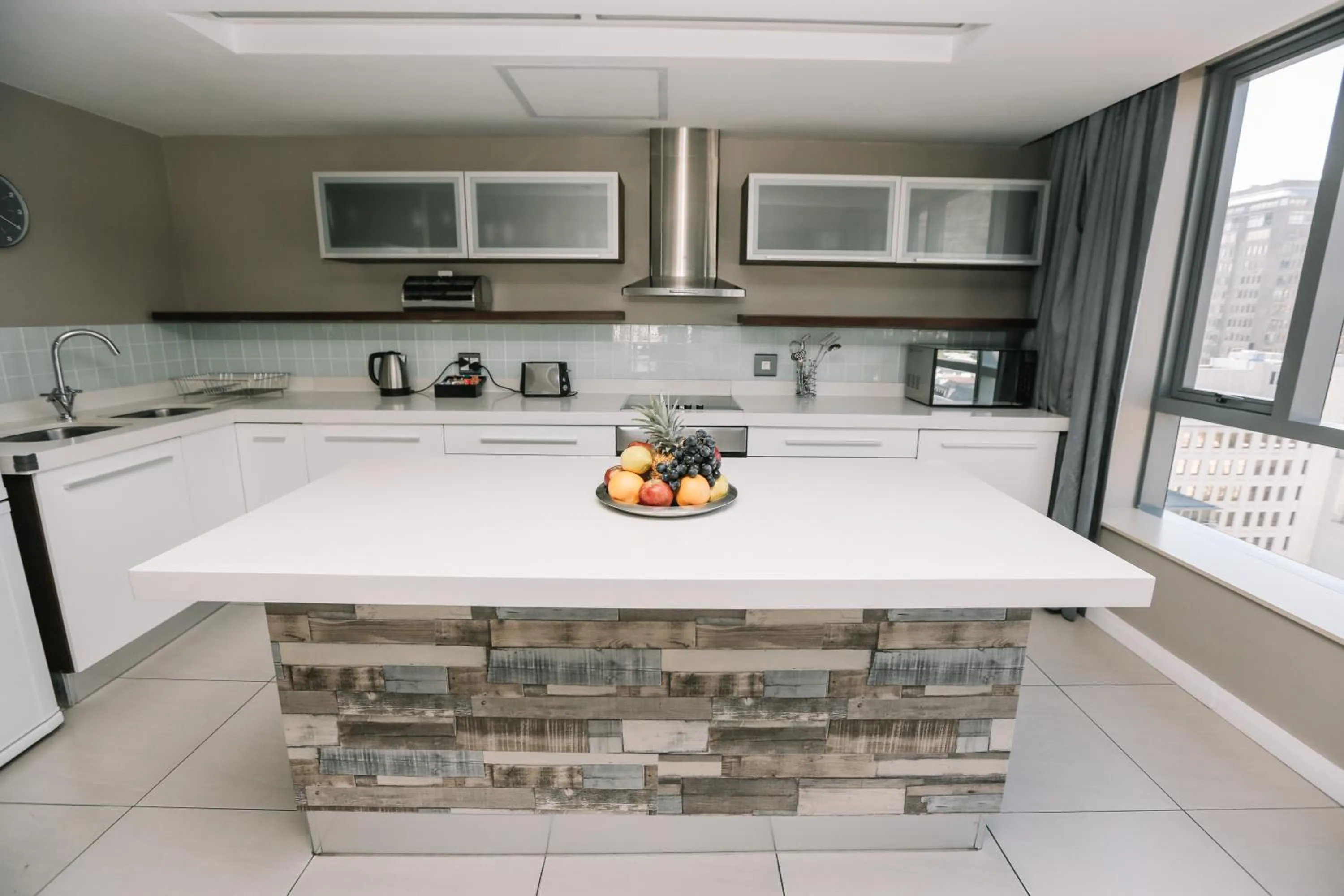 Kitchen or kitchenette in Mandela Rhodes Place