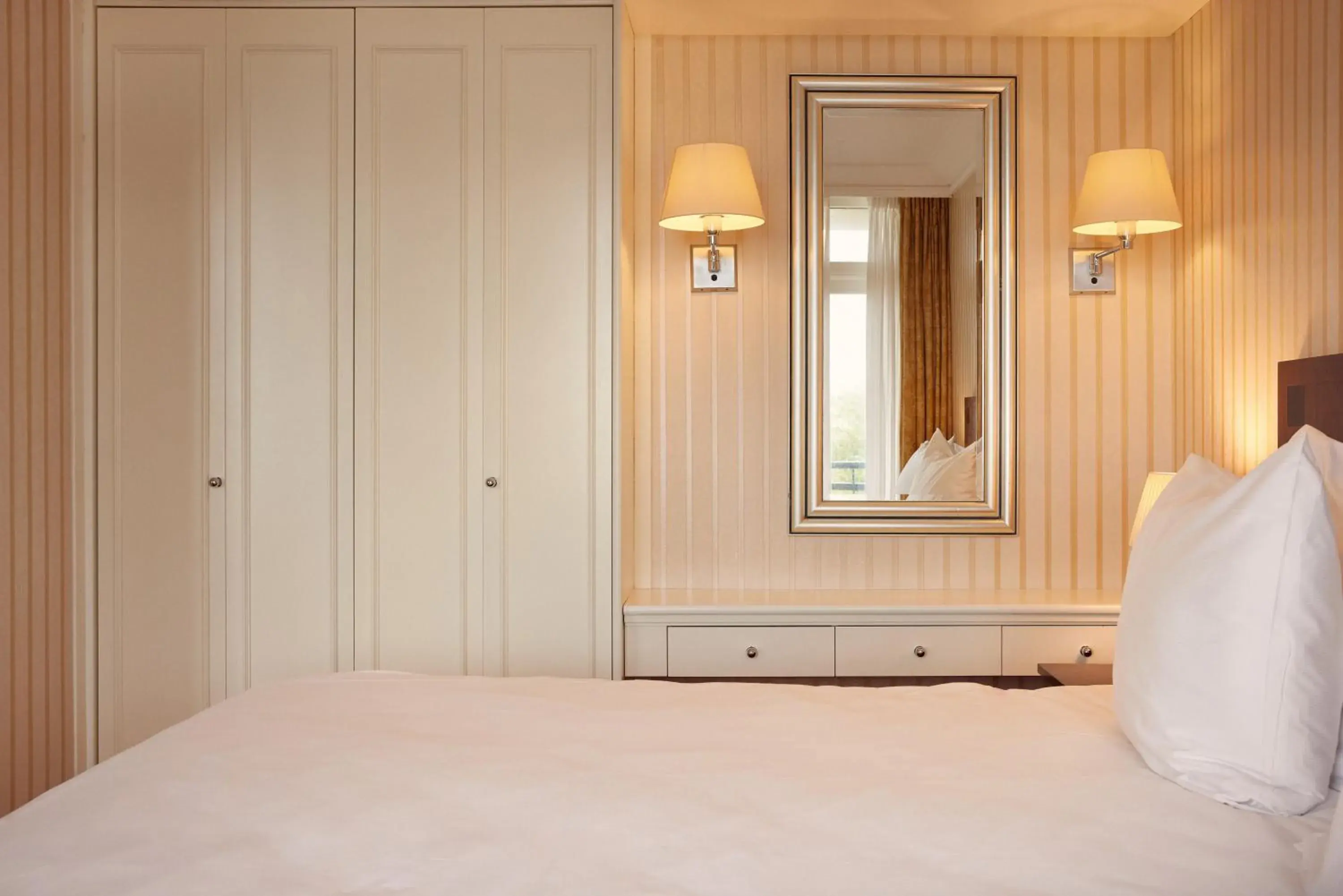 Superior Room with Village View in Van der Valk Palace Hotel Noordwijk Superior Room with Village View in Van der Valk Palace Hotel Noordwijk