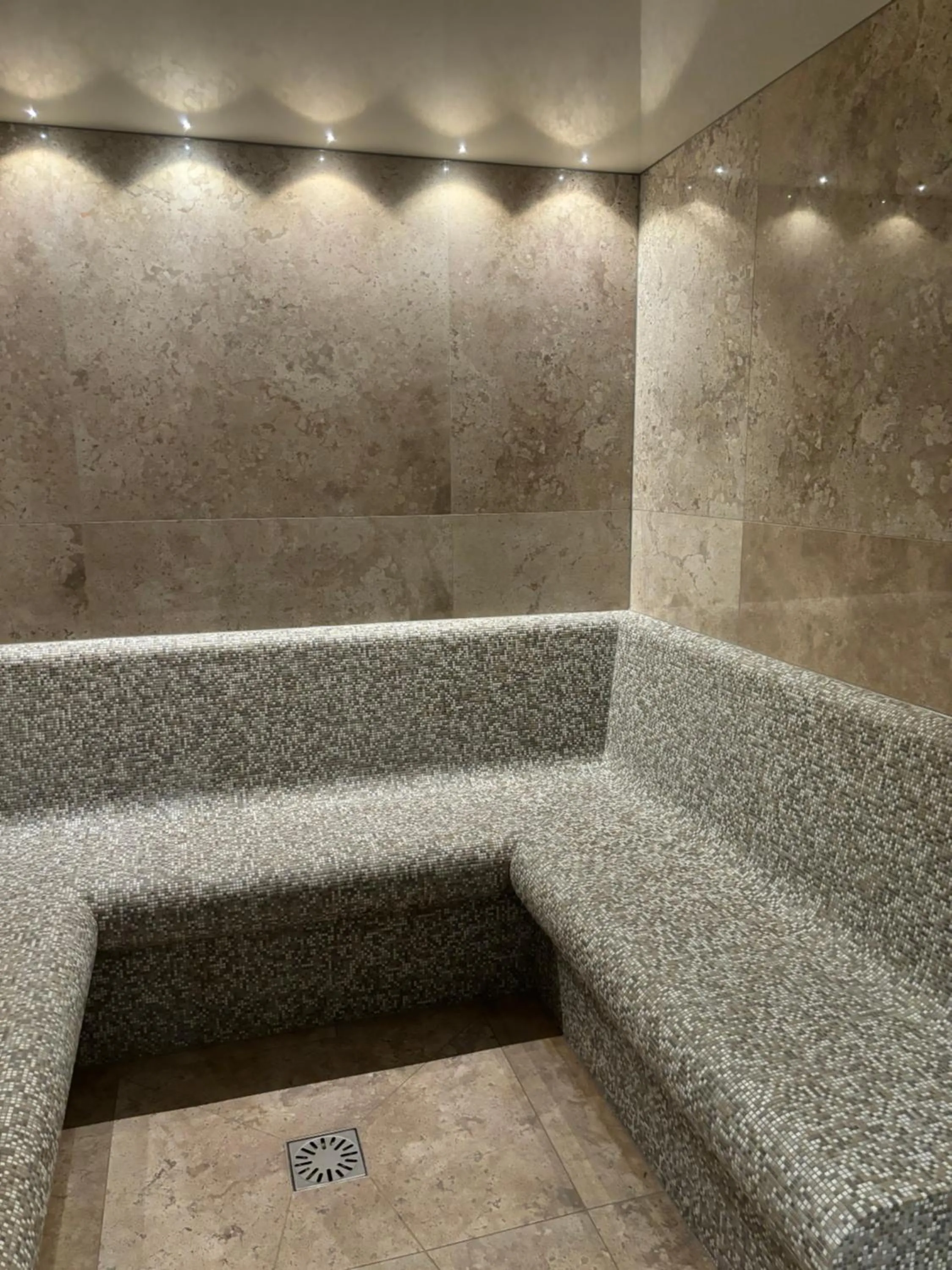 Steam room in Van der Valk Palace Hotel Noordwijk