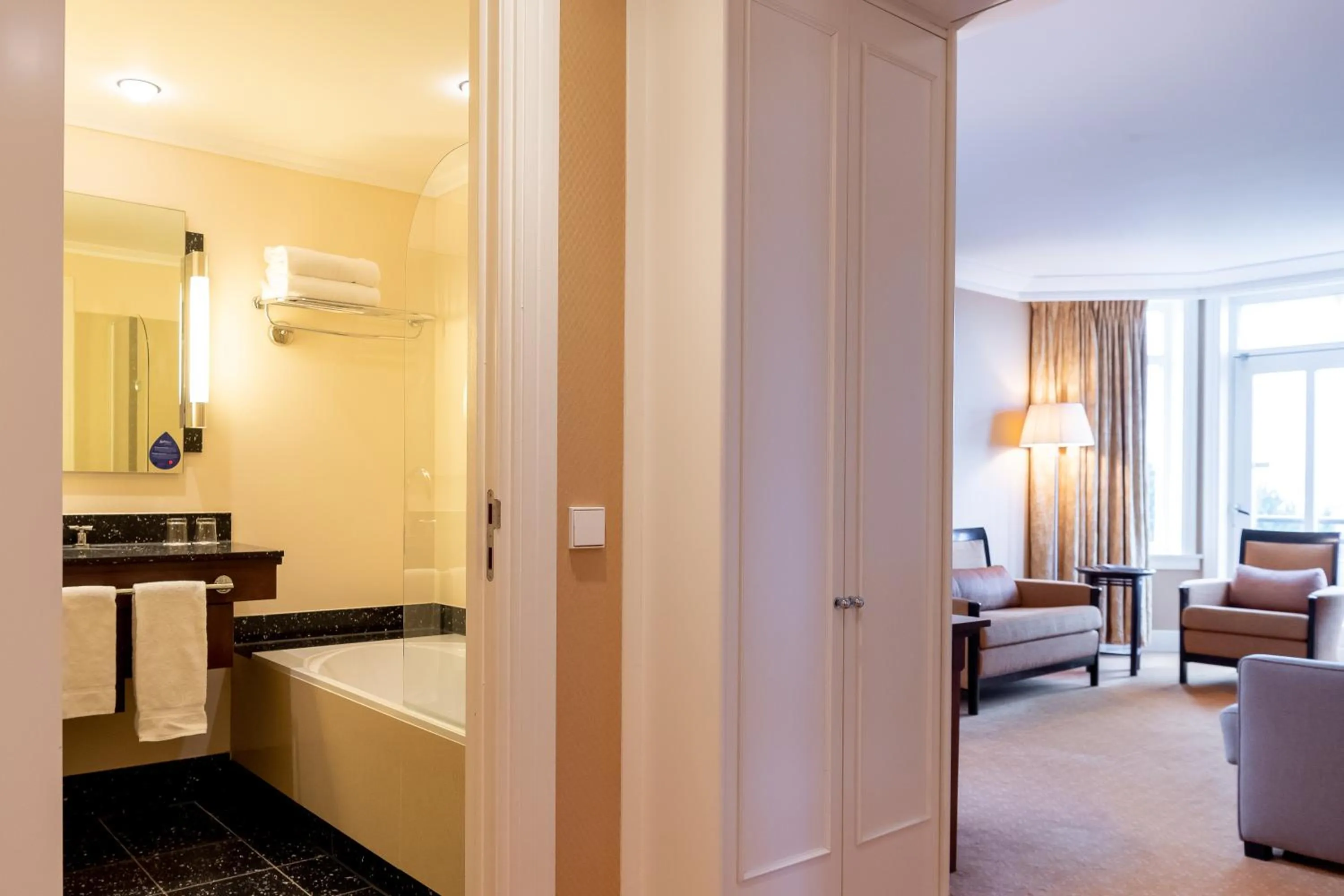 Seating area, Bed in Van der Valk Palace Hotel Noordwijk