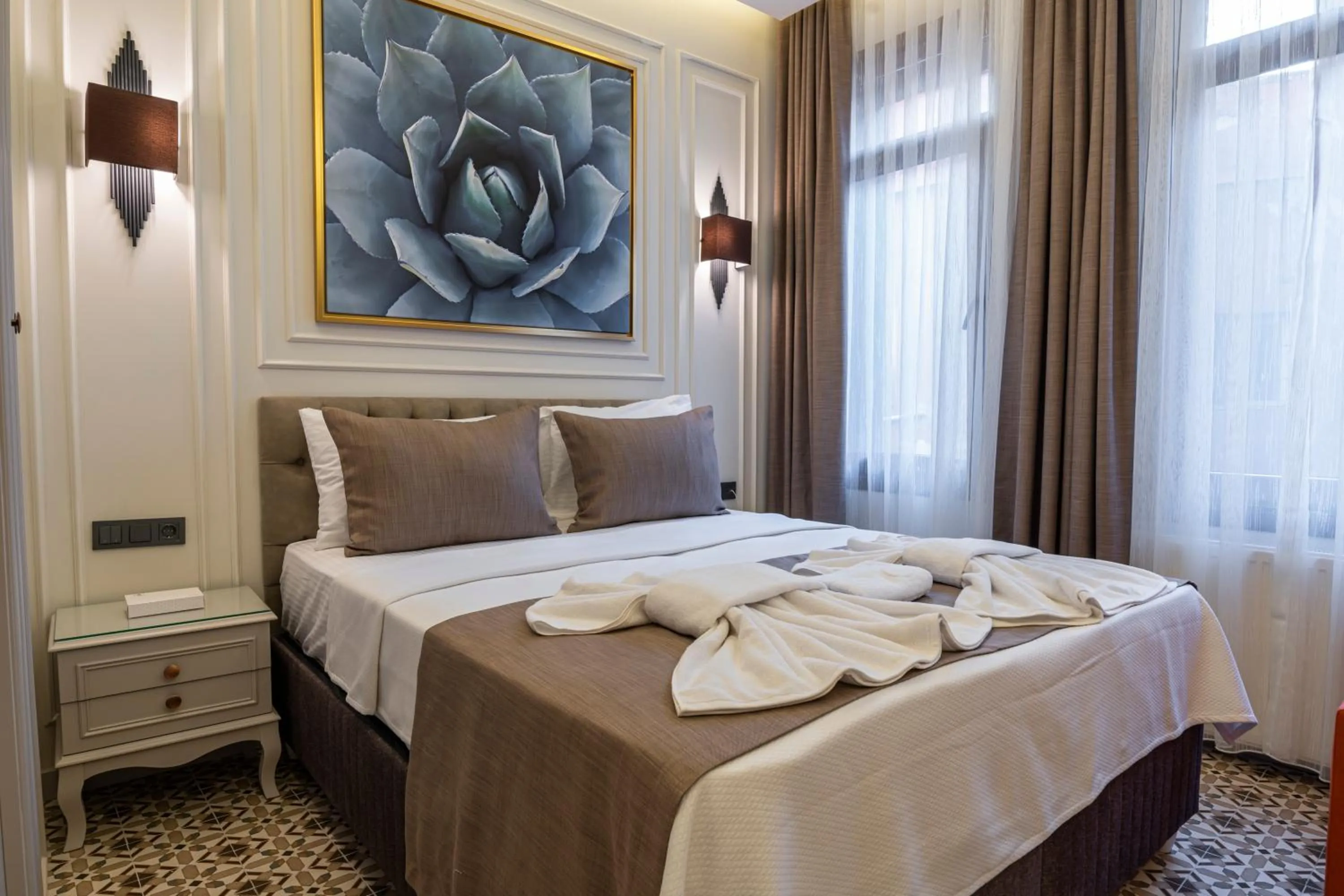 Bed in Pera Luna Premium Hotel