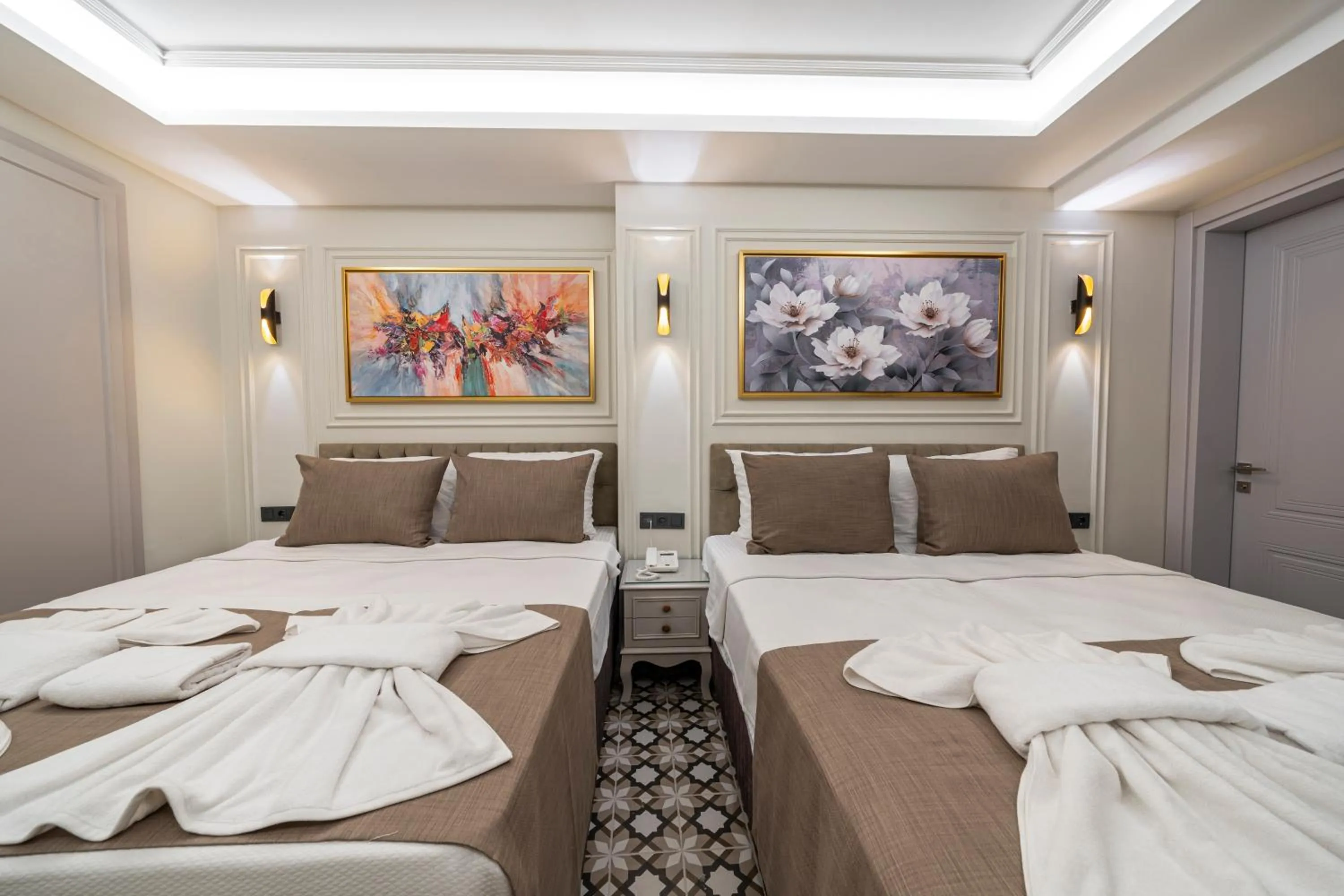 Bed in Pera Luna Premium Hotel