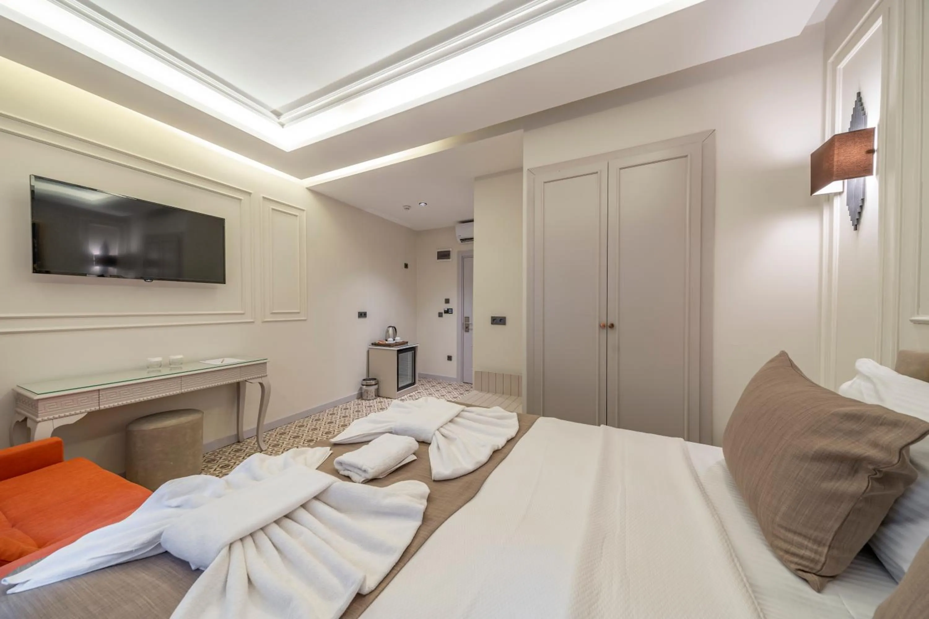 Bed in Pera Luna Premium Hotel