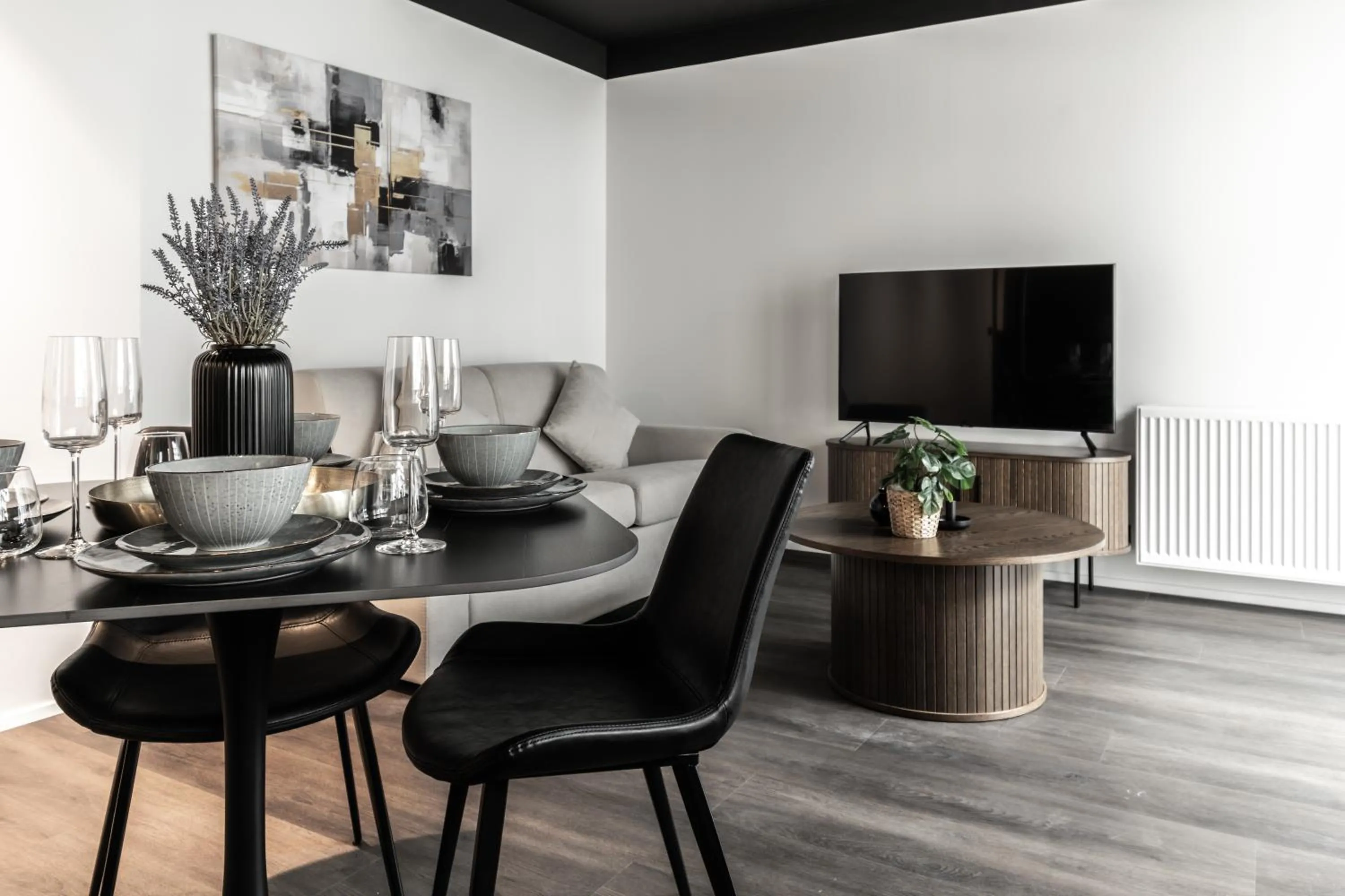 One-Bedroom Apartment with Balcony in B2 Apartments by Heimaleiga