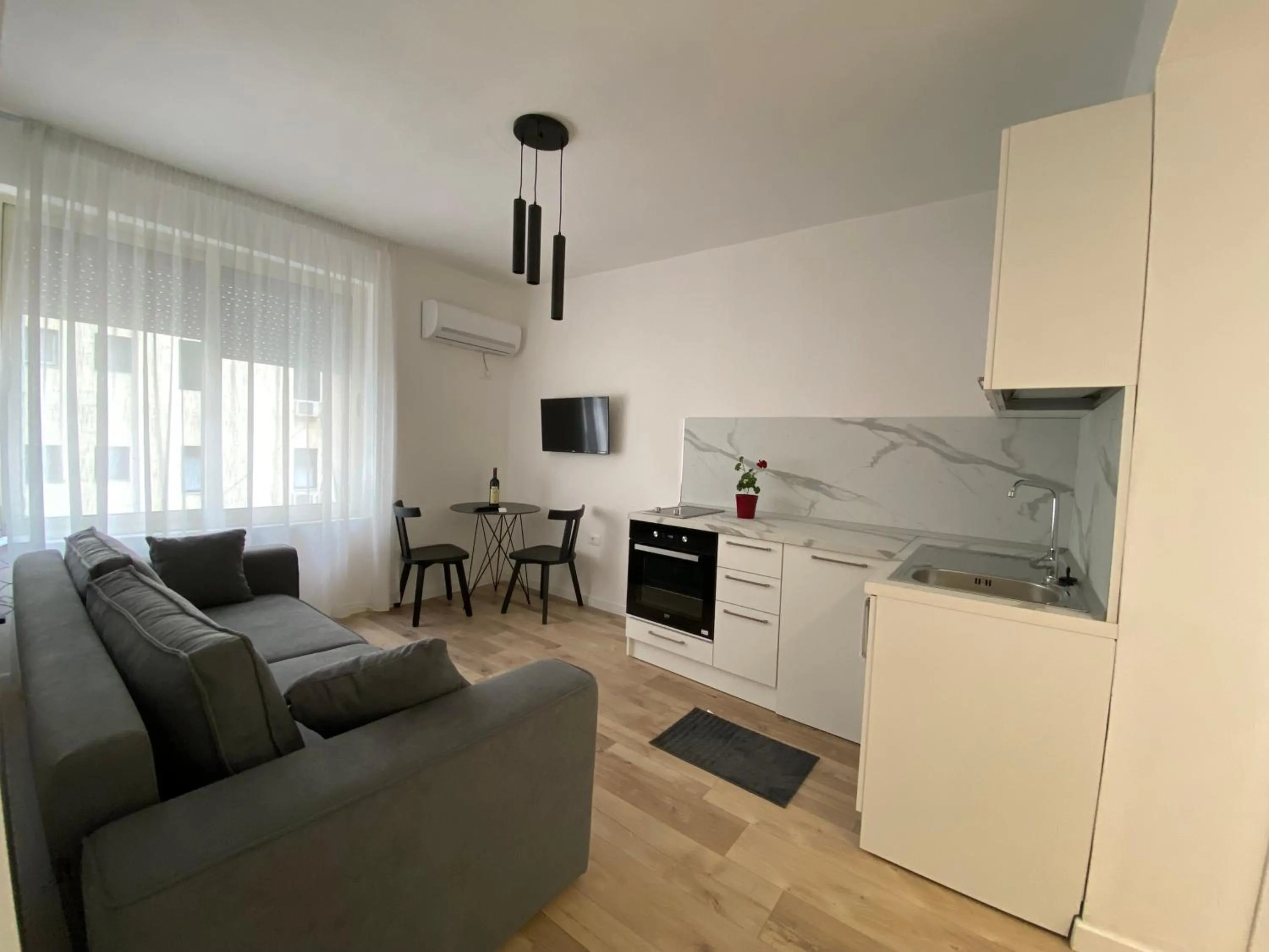 Living room in Myslym Shyri's Apartments