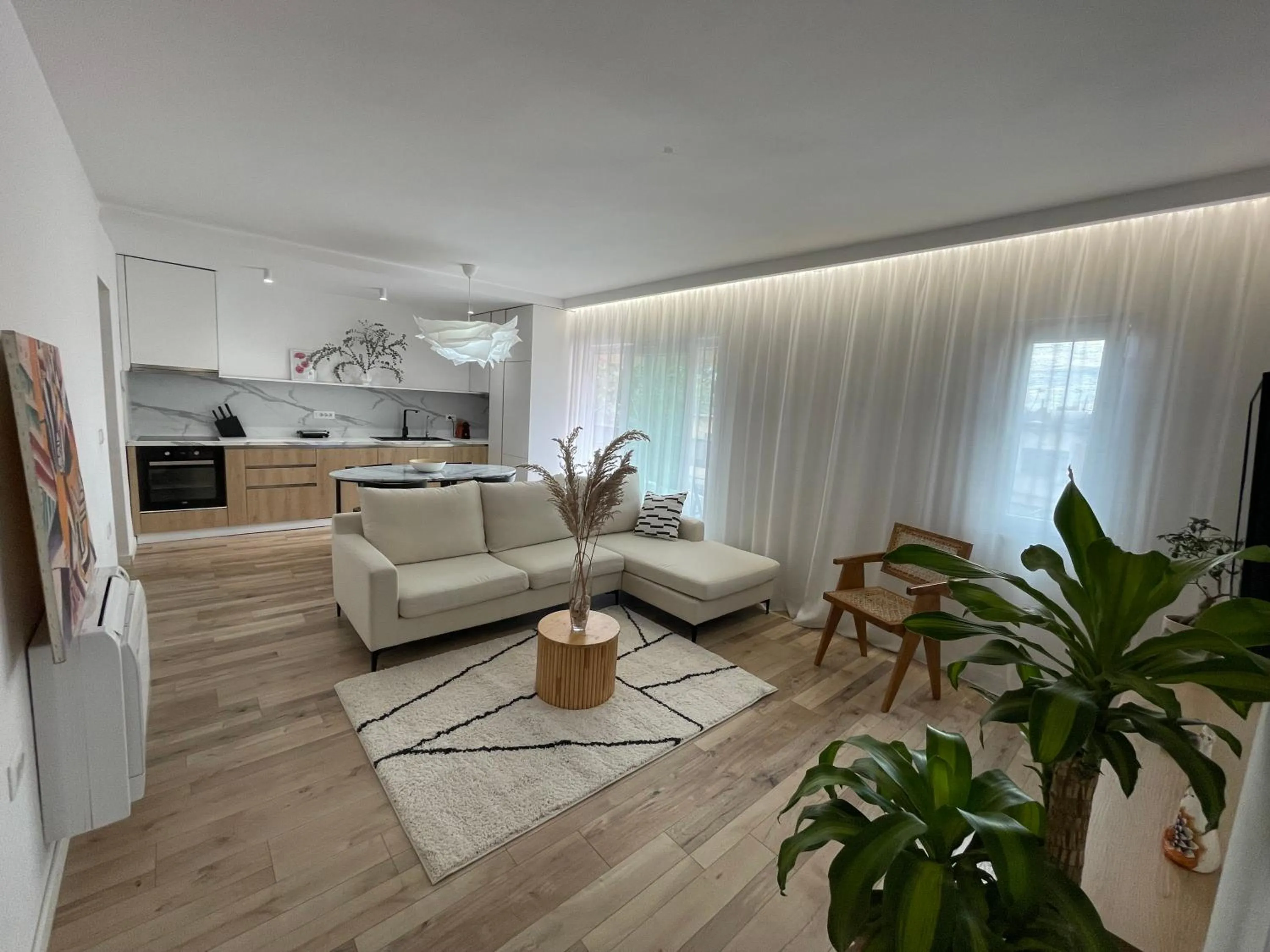 Living room in Myslym Shyri's Apartments