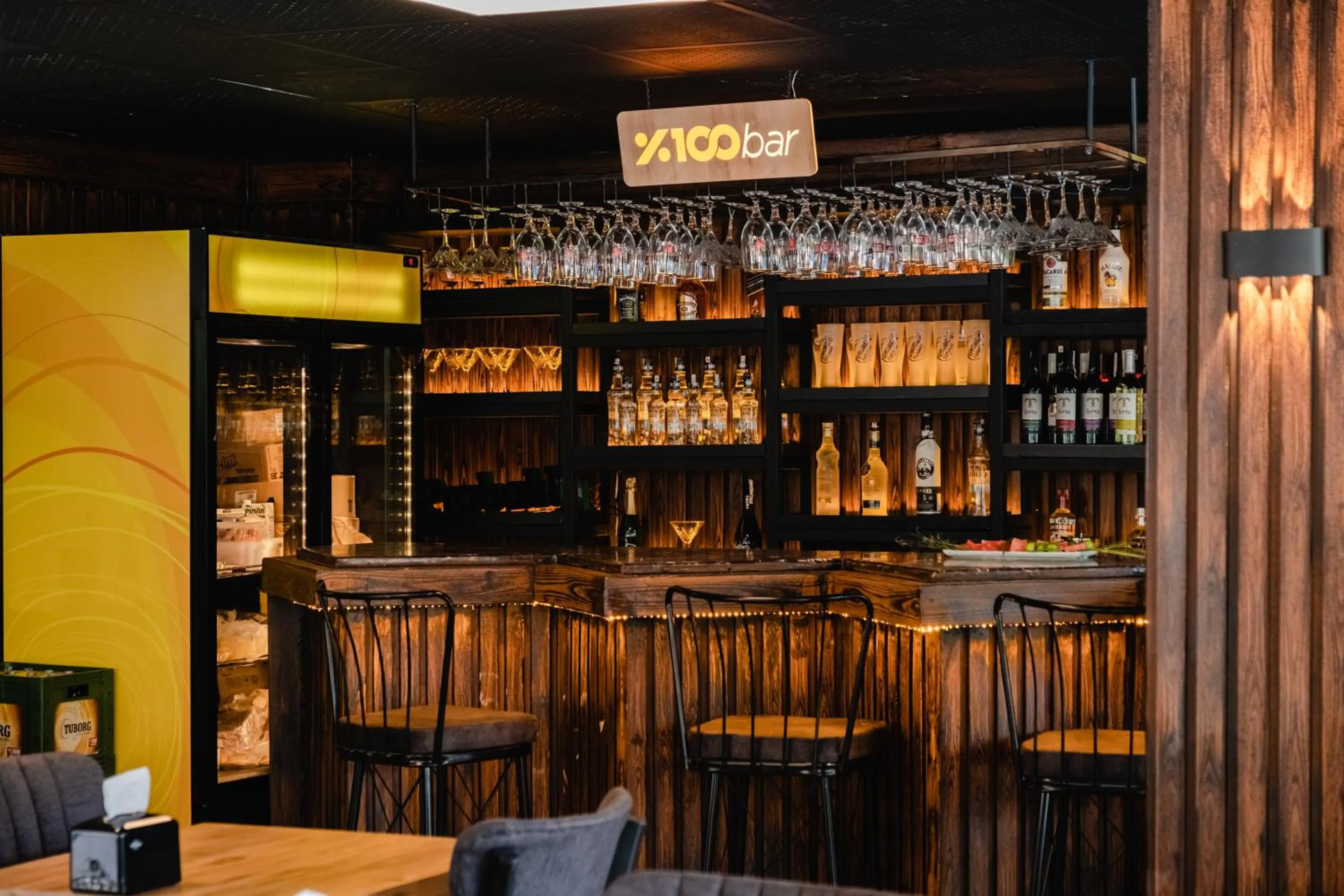 Lounge or bar in Orange Owl Hotel