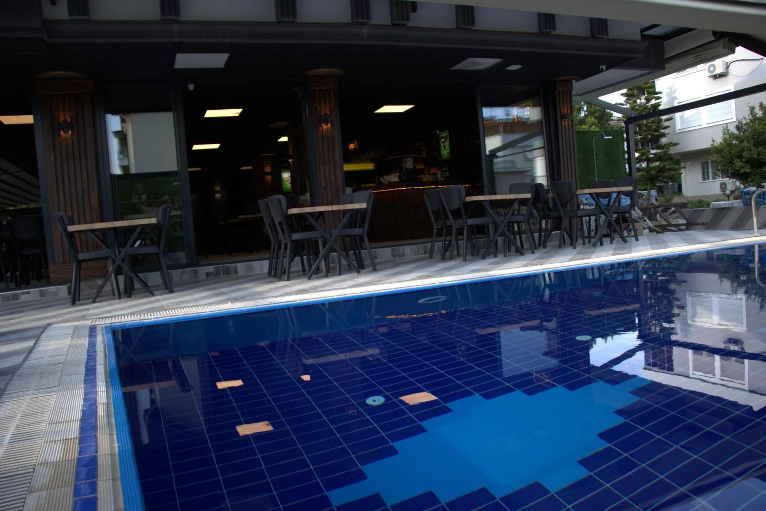 Swimming Pool in Orange Owl Hotel