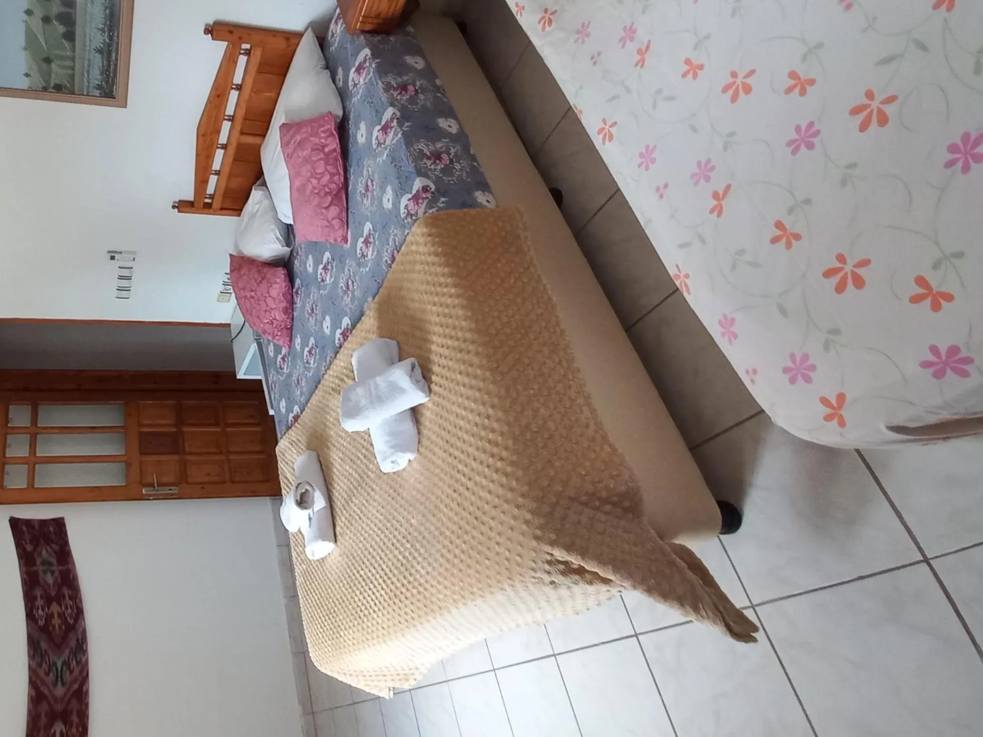 Bed in Rosemary Pansiyon