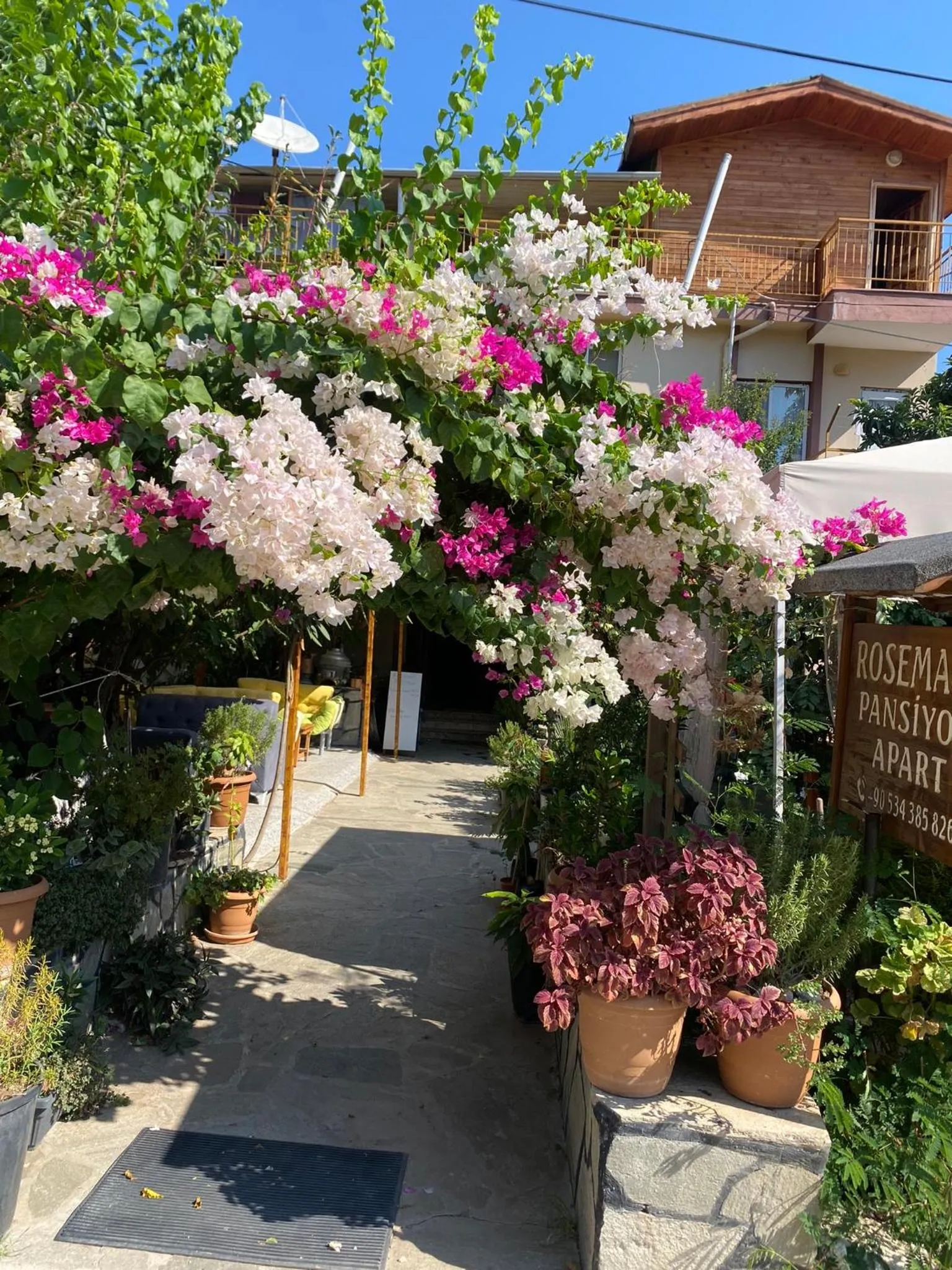 Property building in Rosemary Pansiyon