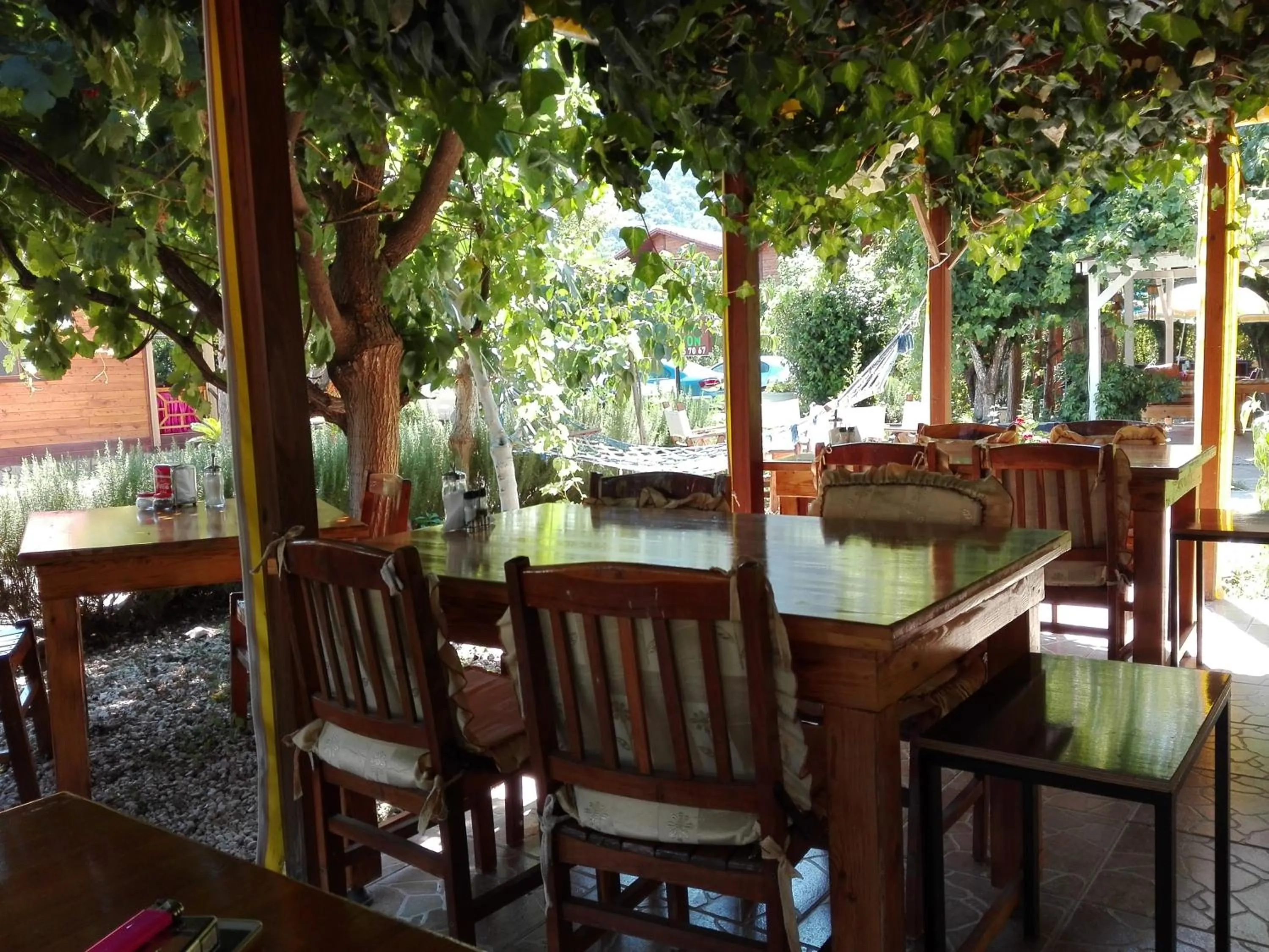 Restaurant/places to eat in Rosemary Pansiyon