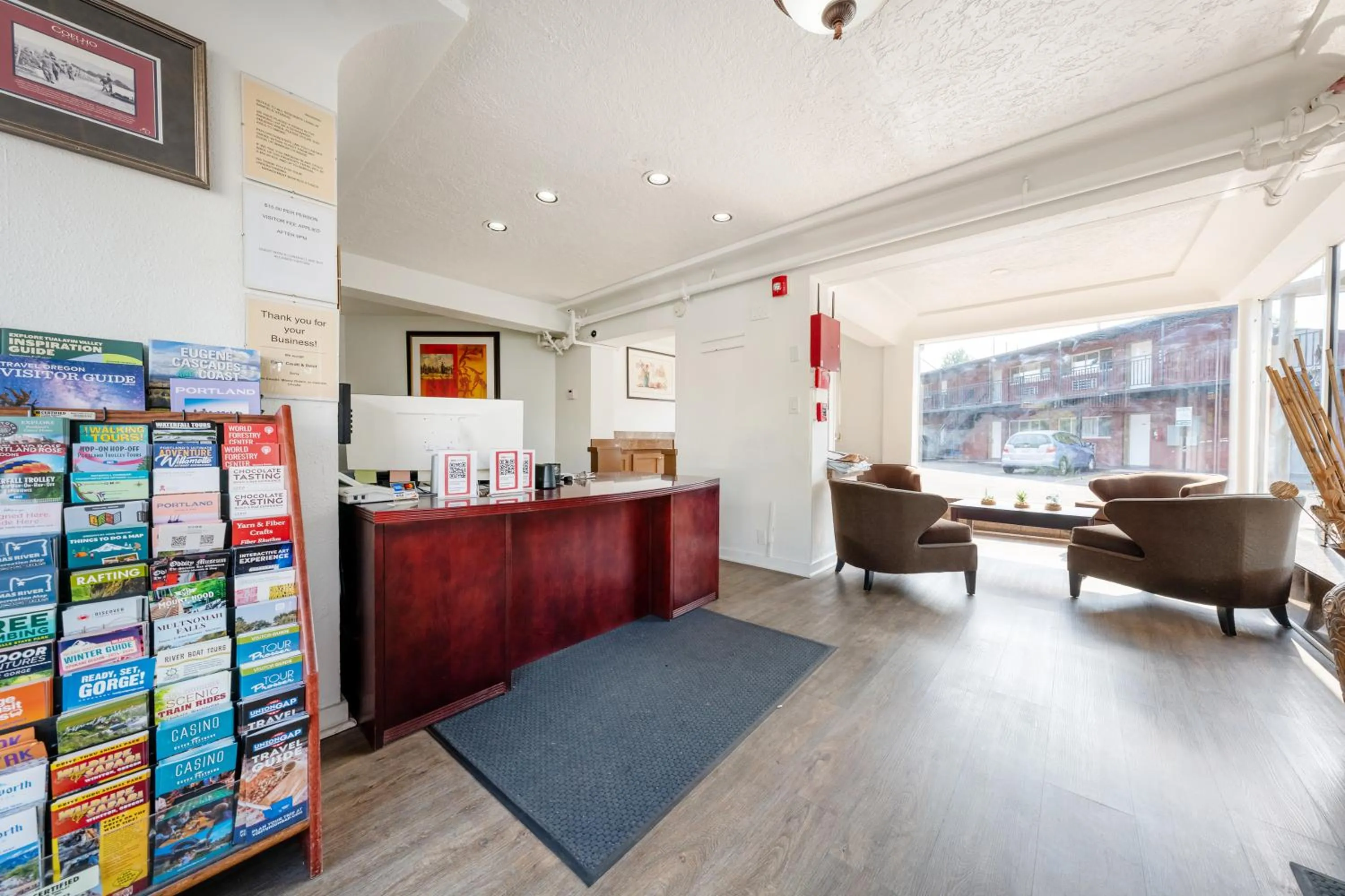 Lobby or reception in Banfield Studios By OYO Portland OR