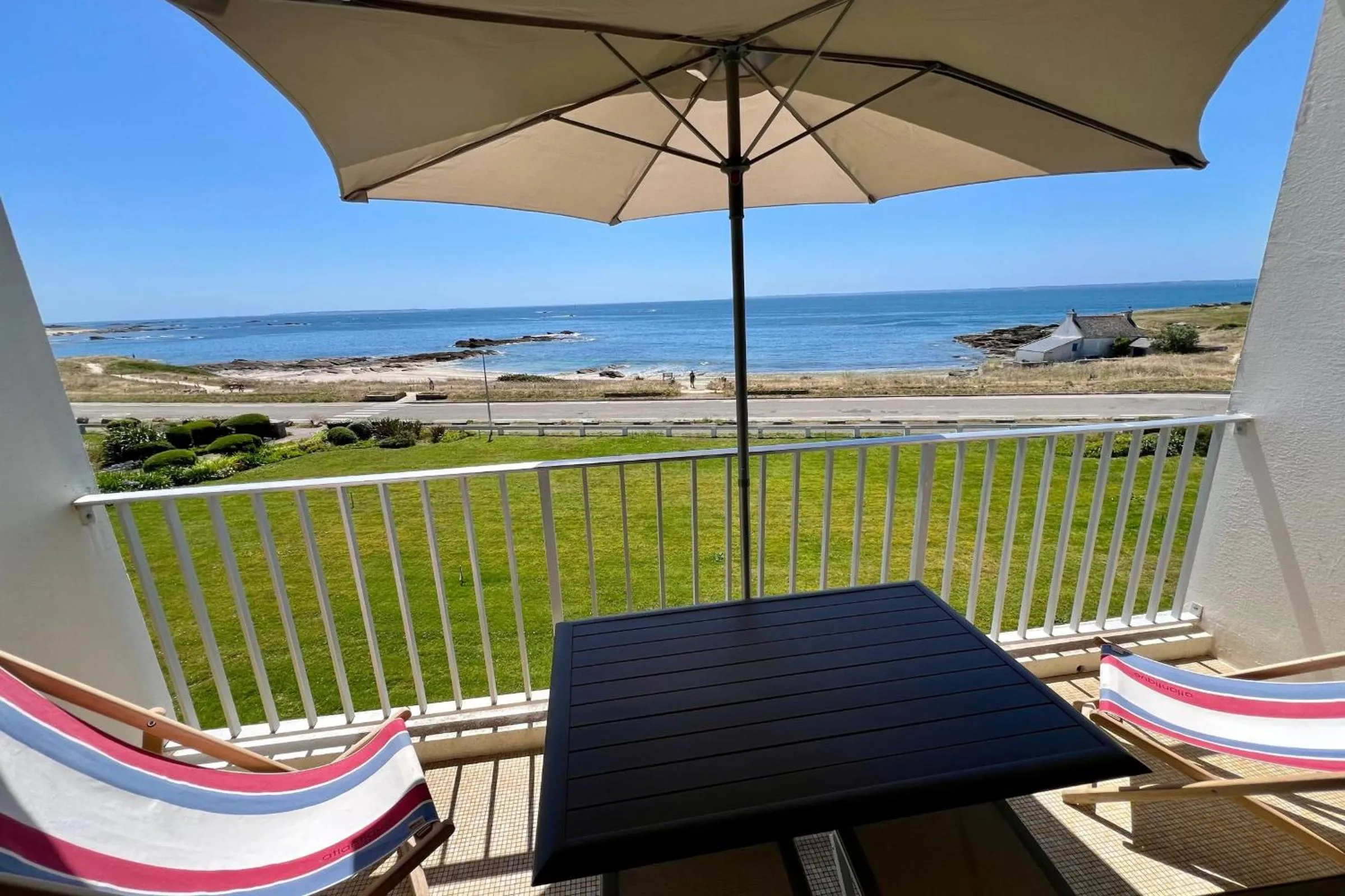 View of the islands 2nd floor near thalasso