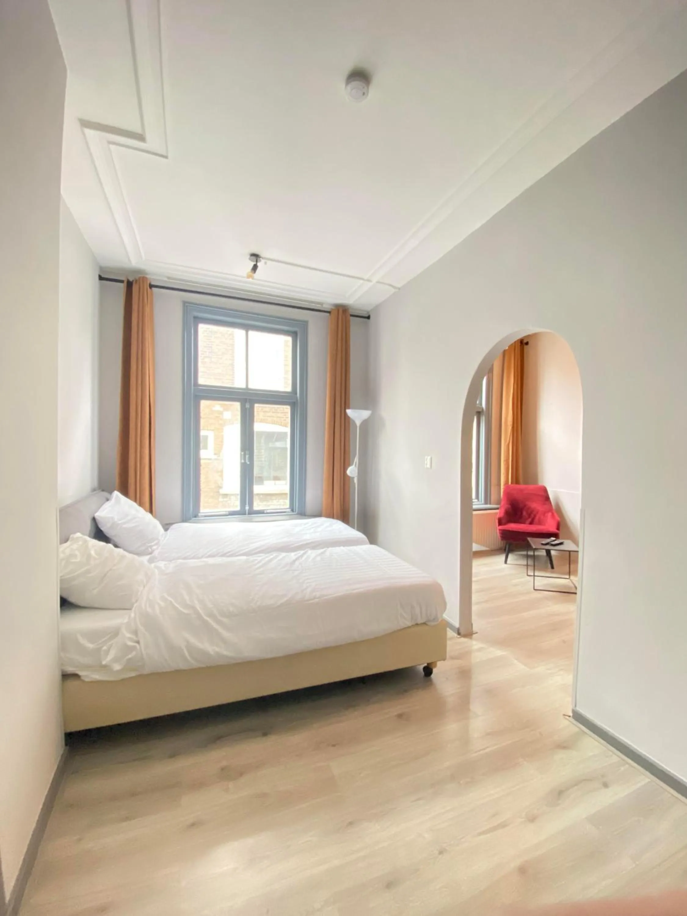 Bed in Hotel Bridges House - Delft City Centre