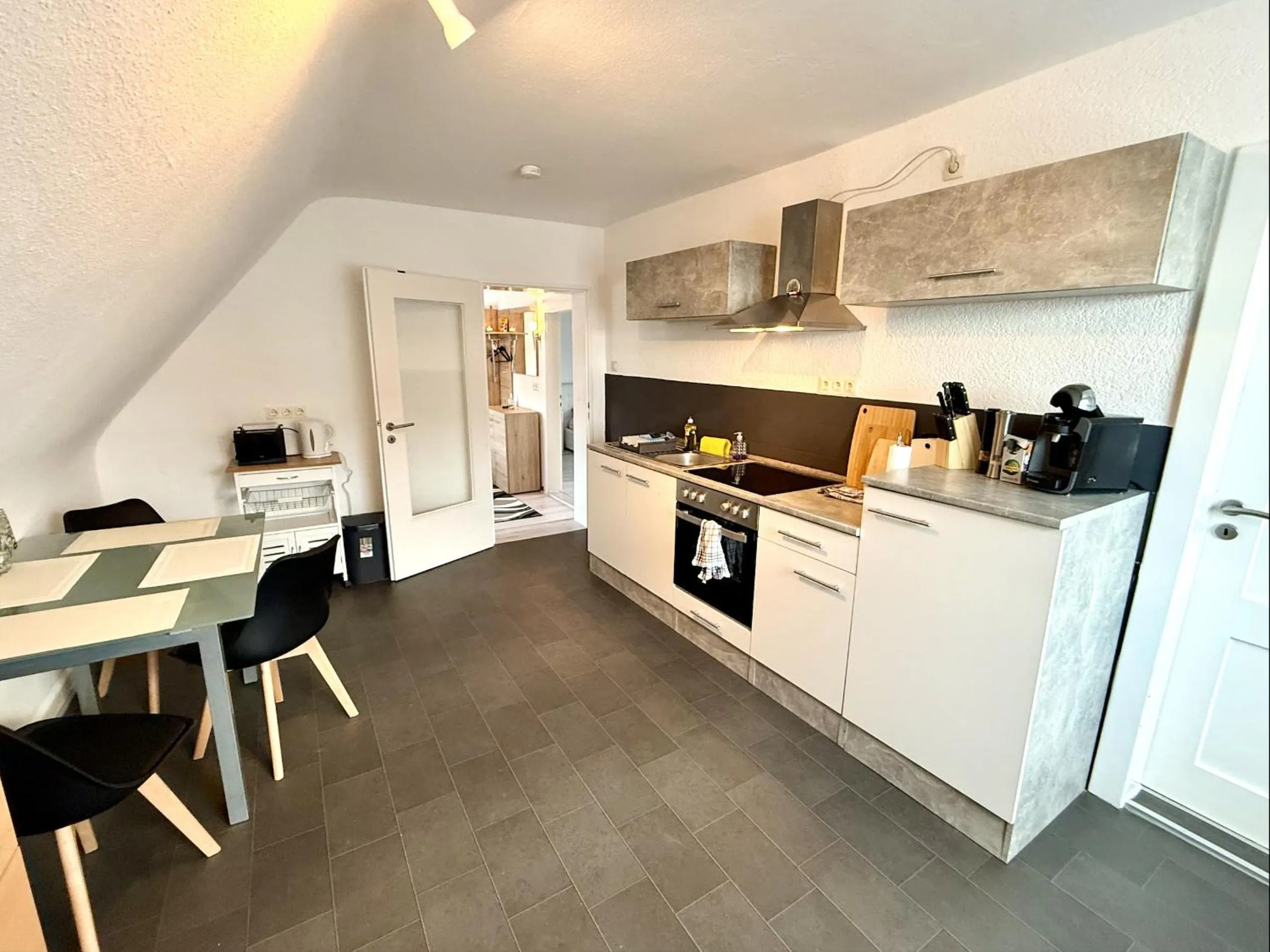 RobinsHomes-Weddel