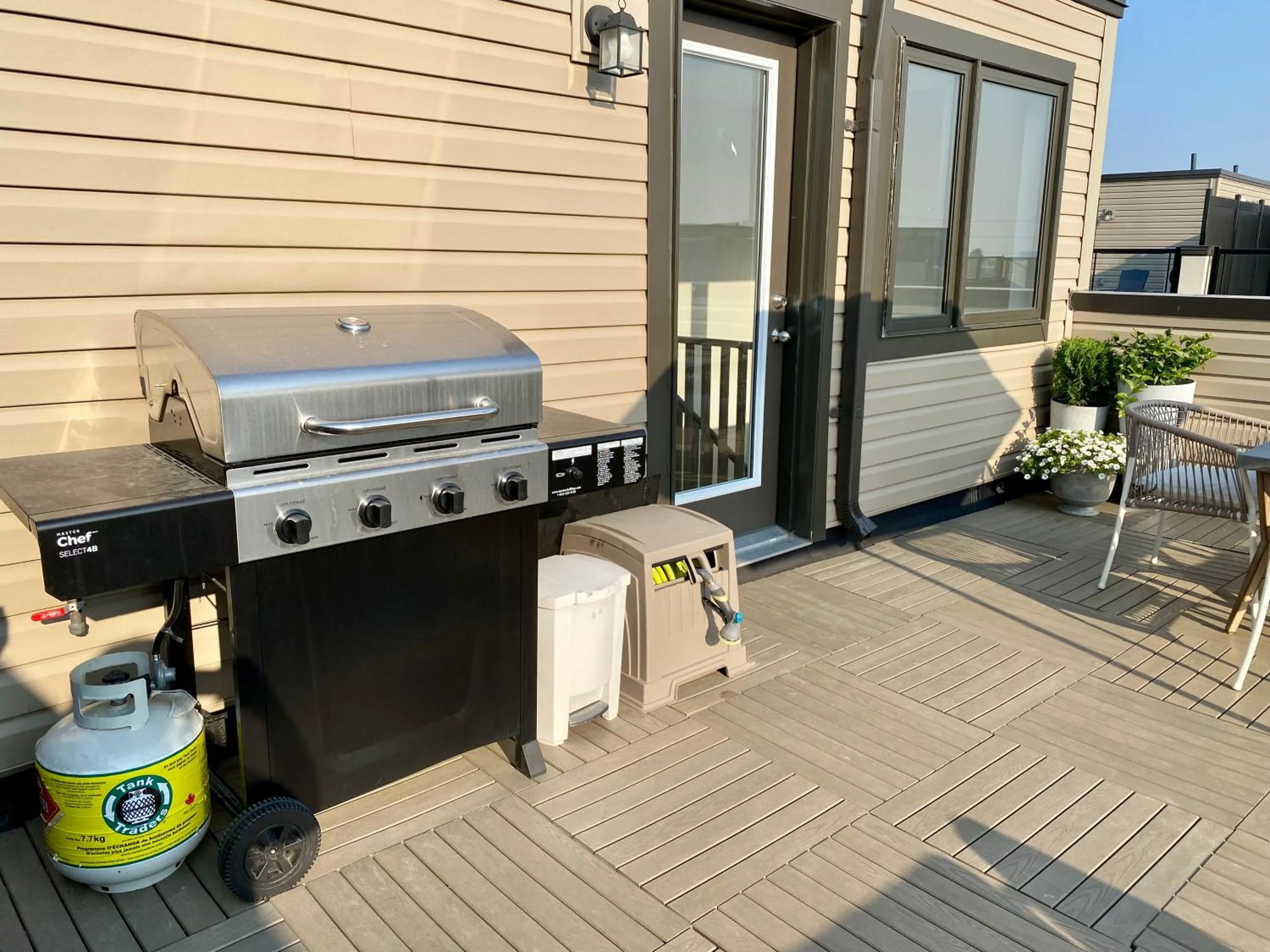 BBQ facilities in Modern and Bright Luxury Home Centrally Located in Toronto’s GTA