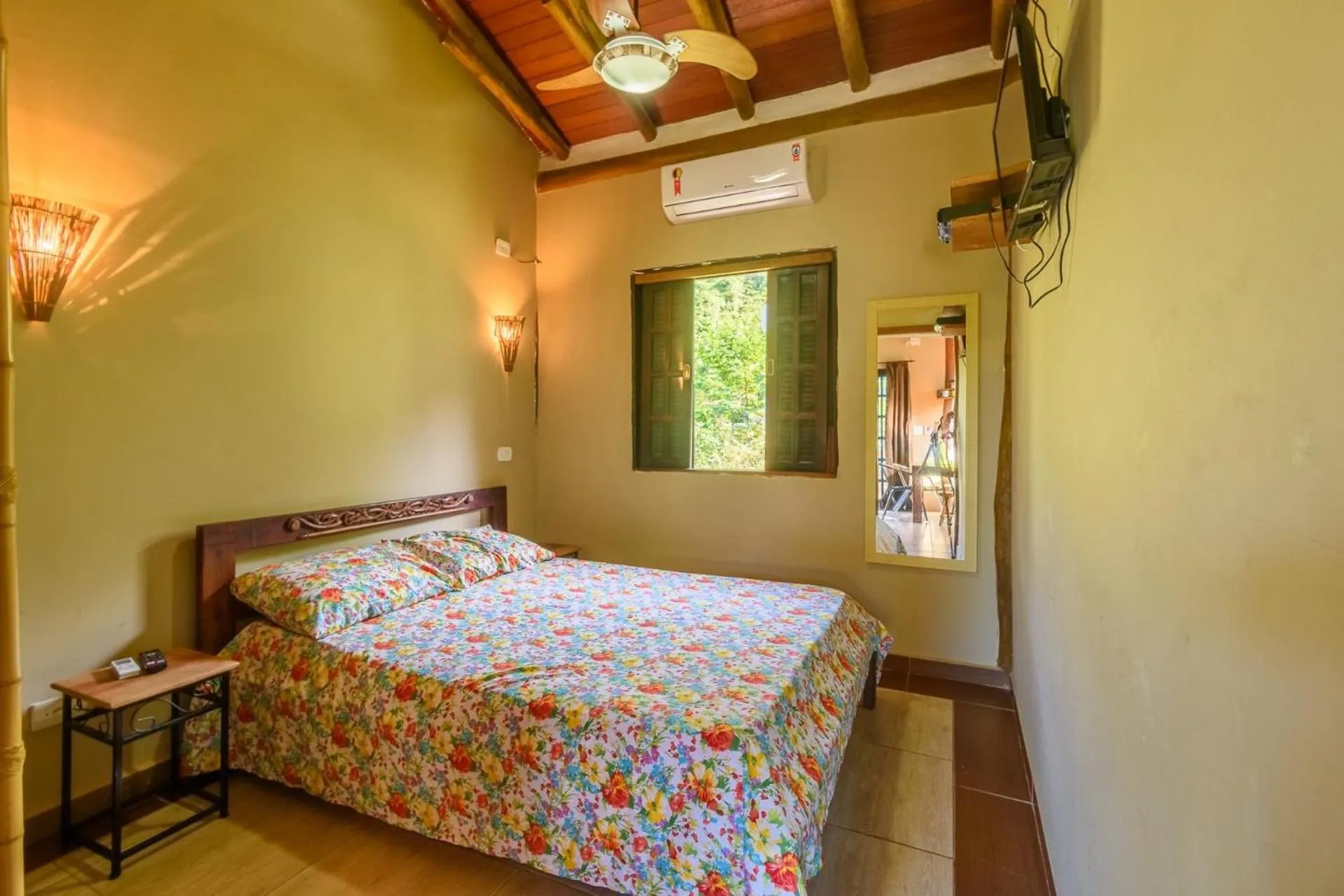 Bedroom, Bed in Chalés Yababali Lagoinha