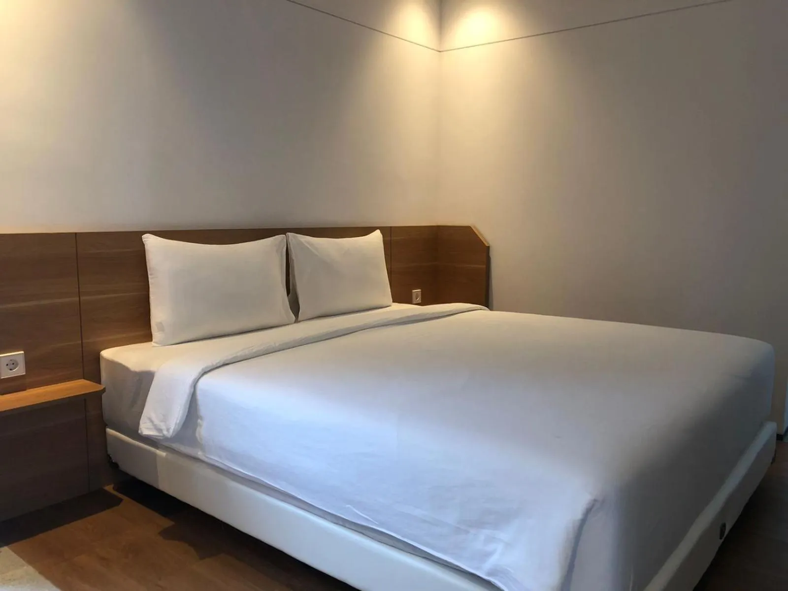 Bed in Bungalow Homes