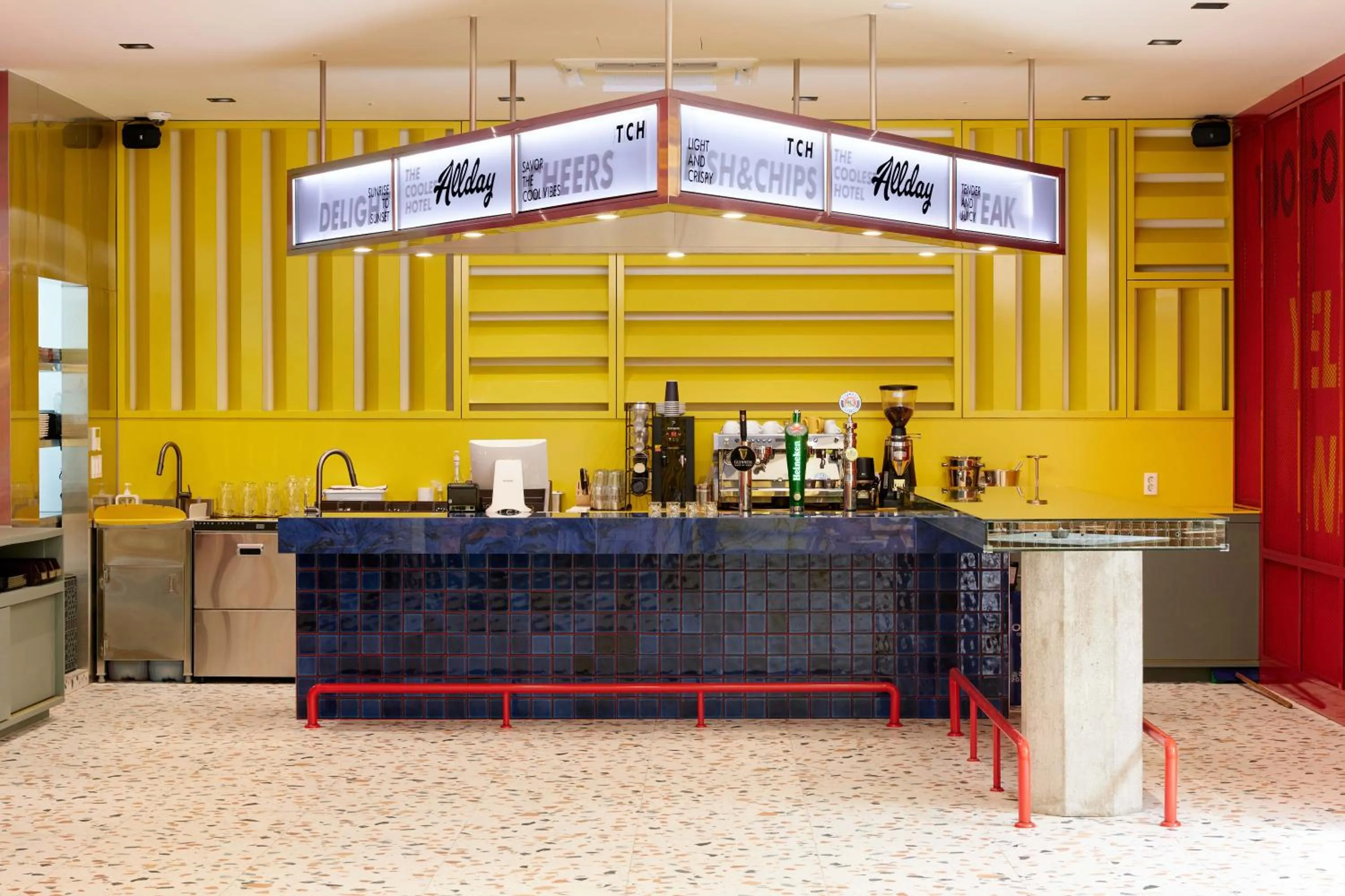 Restaurant/places to eat in The Coolest Hotel