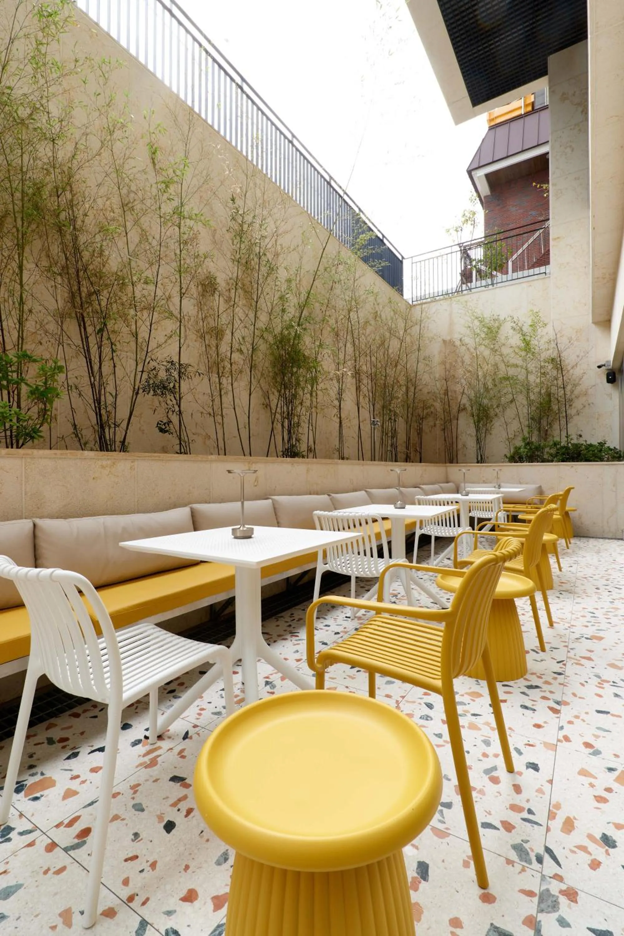 Restaurant/places to eat in The Coolest Hotel