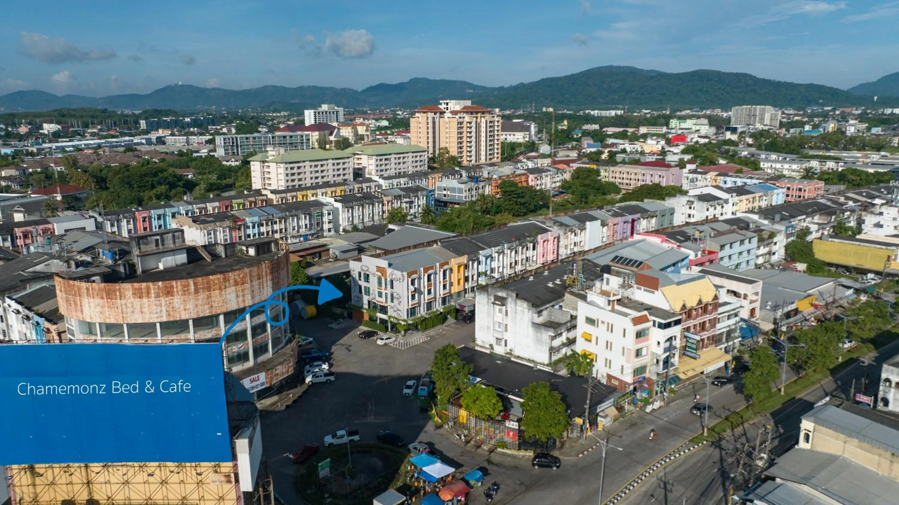 Property building in Chamemon Bed Phuket Town