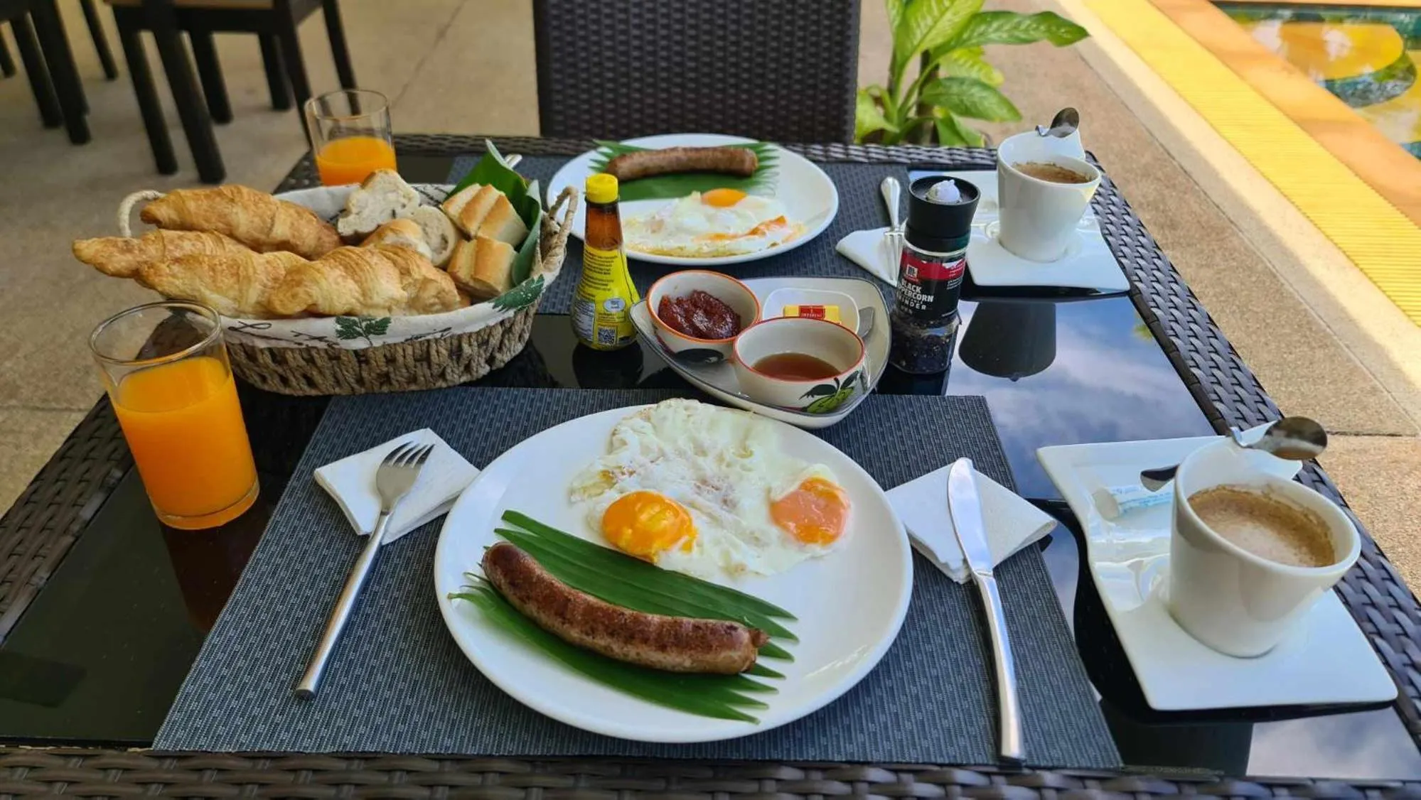 Breakfast in Jasmine Village