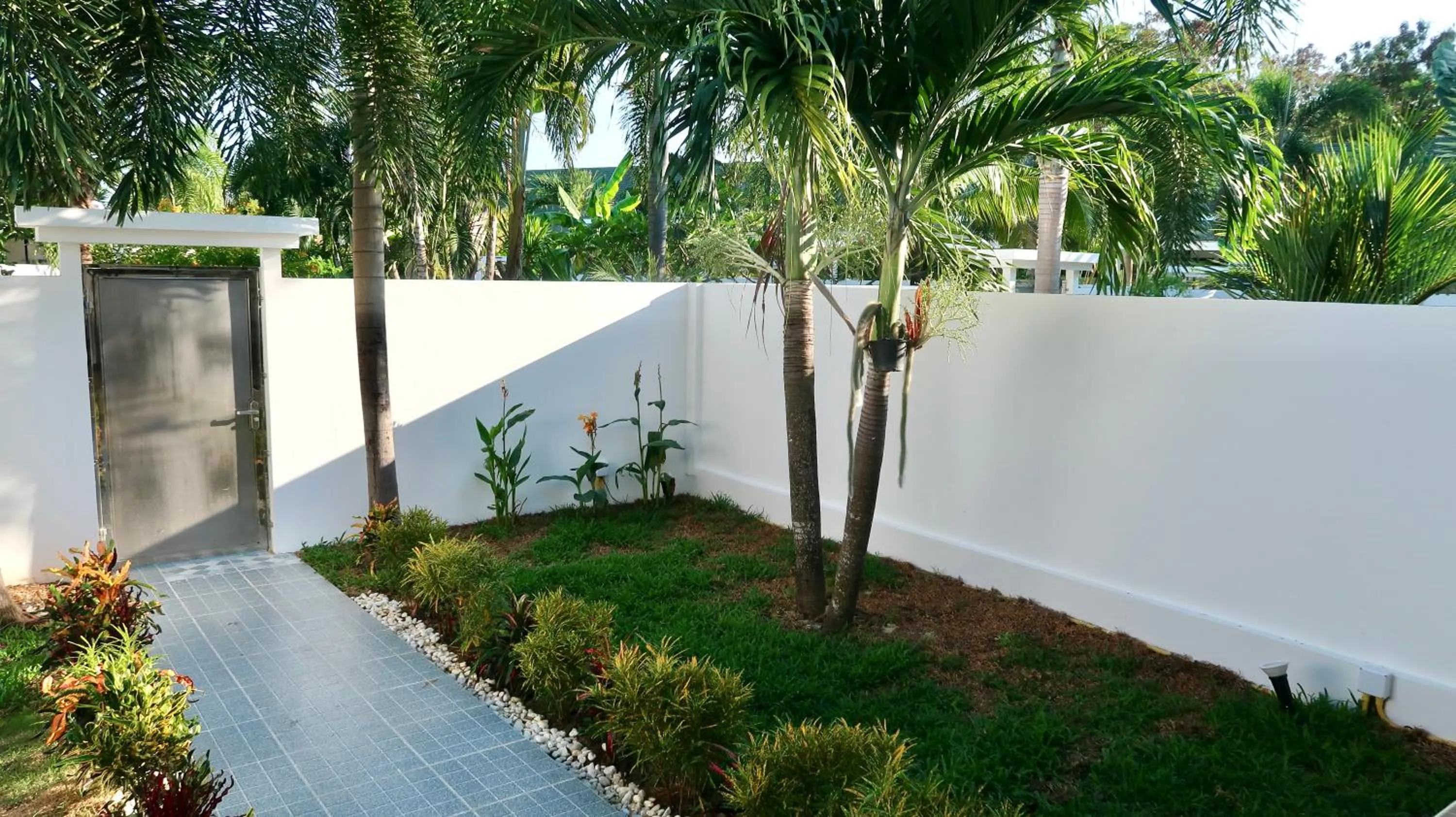 Garden in Jasmine Village