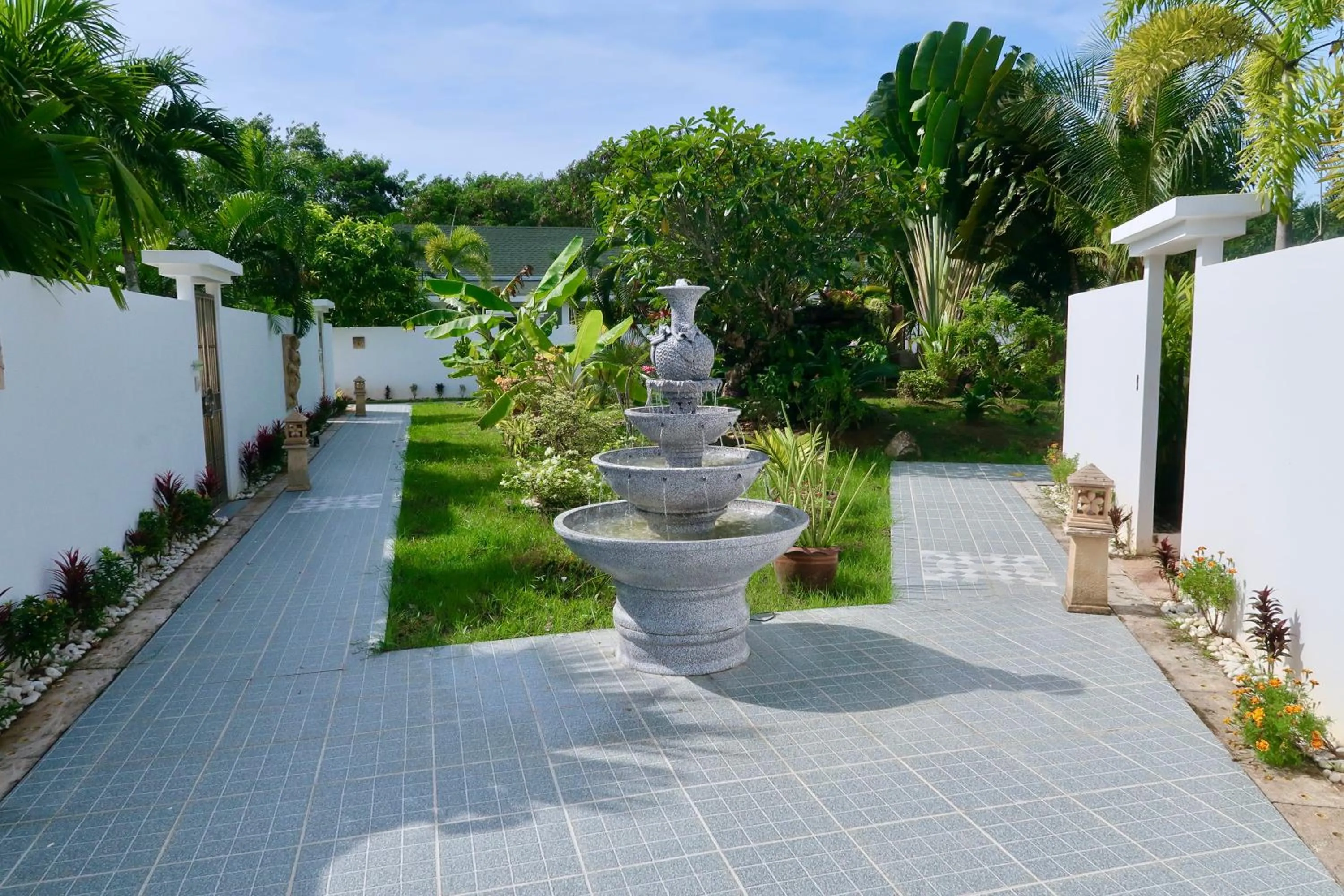 Garden in Jasmine Village