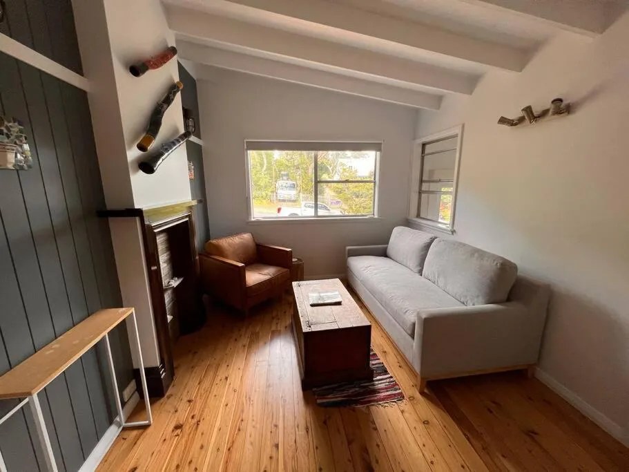 TV and multimedia in Sunflower House, a cozy cabin at Lake Wentworth