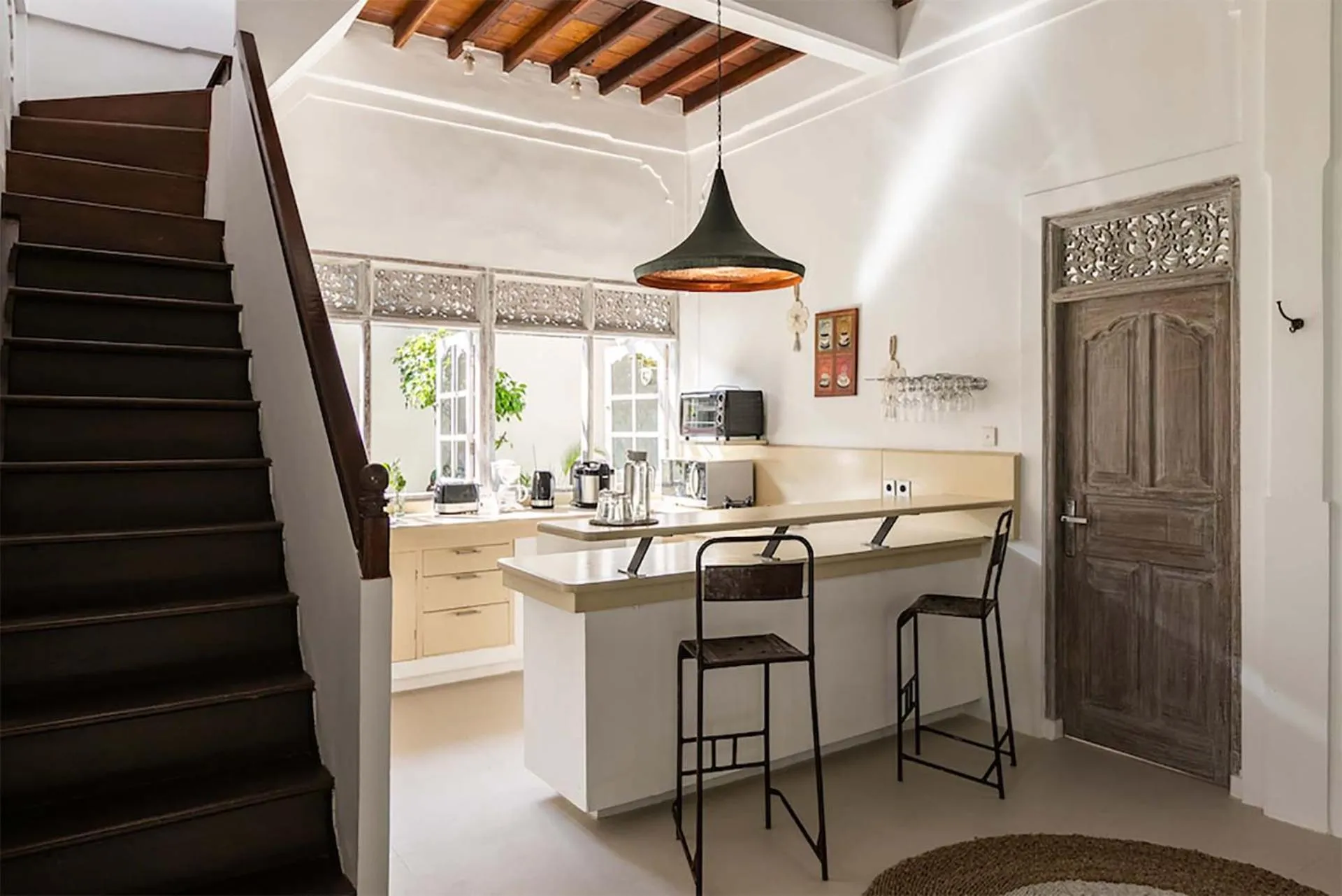 Kitchen or kitchenette in Villa Nyama by Optimum Bali Villas