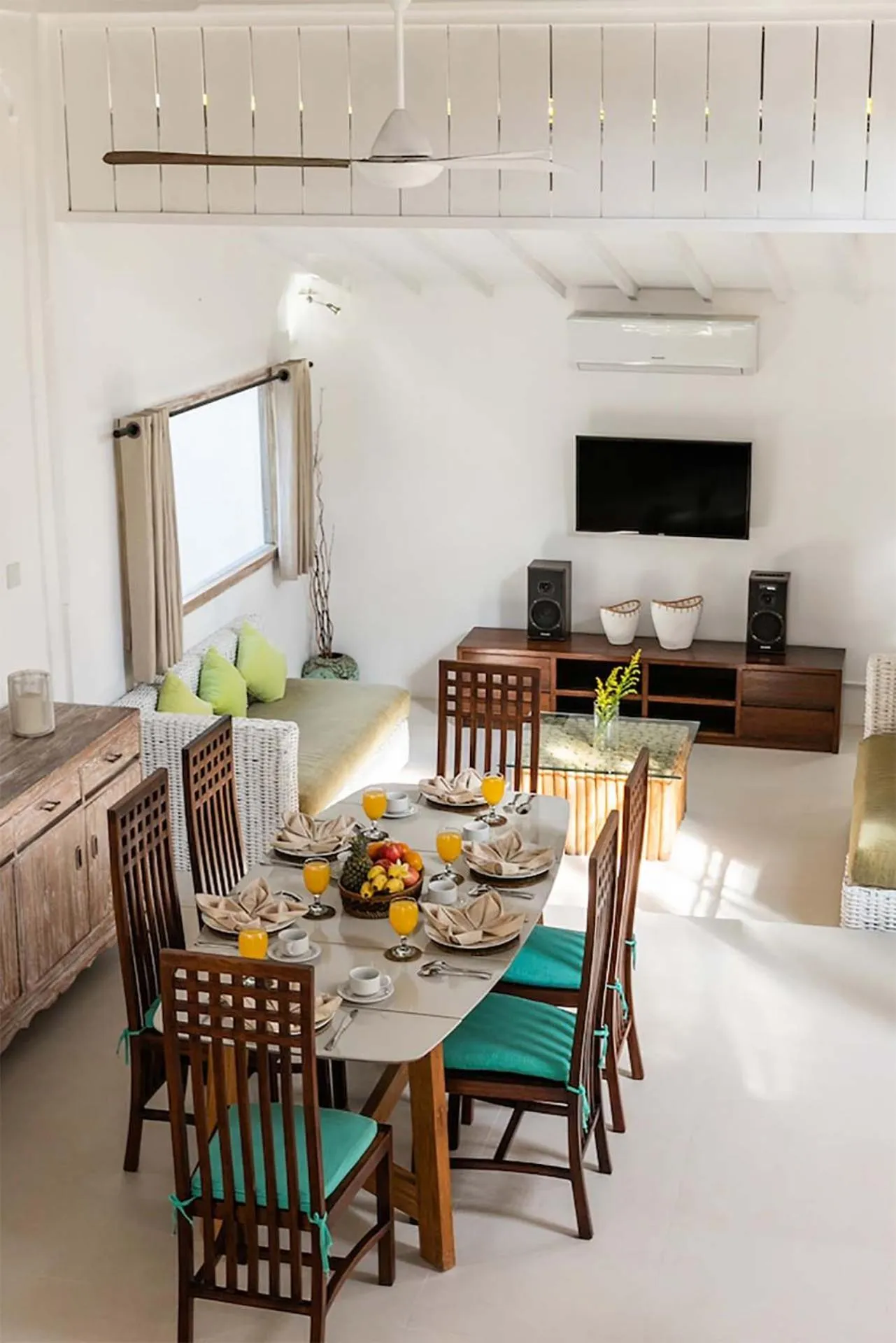 TV and multimedia in Villa Nyama by Optimum Bali Villas